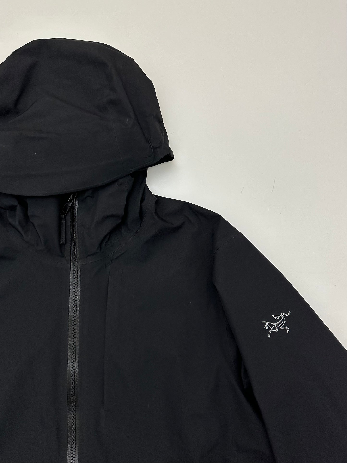 Arc’teryx Sawyer Coat Black Men’s M Medium Gore-Tex