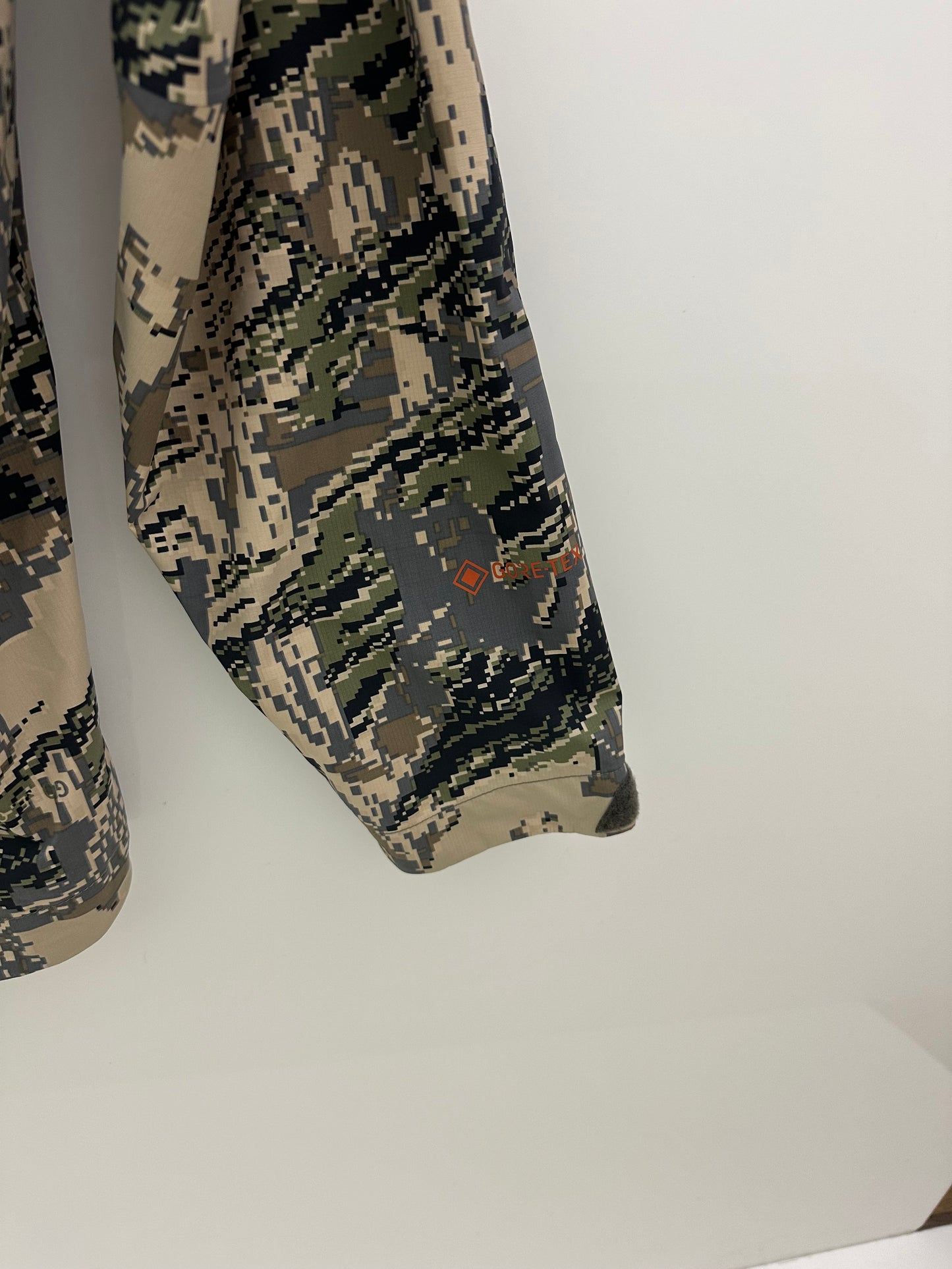 Sitka Dew Point Jacket Optifade Open Country Men’s Large Gore-Tex