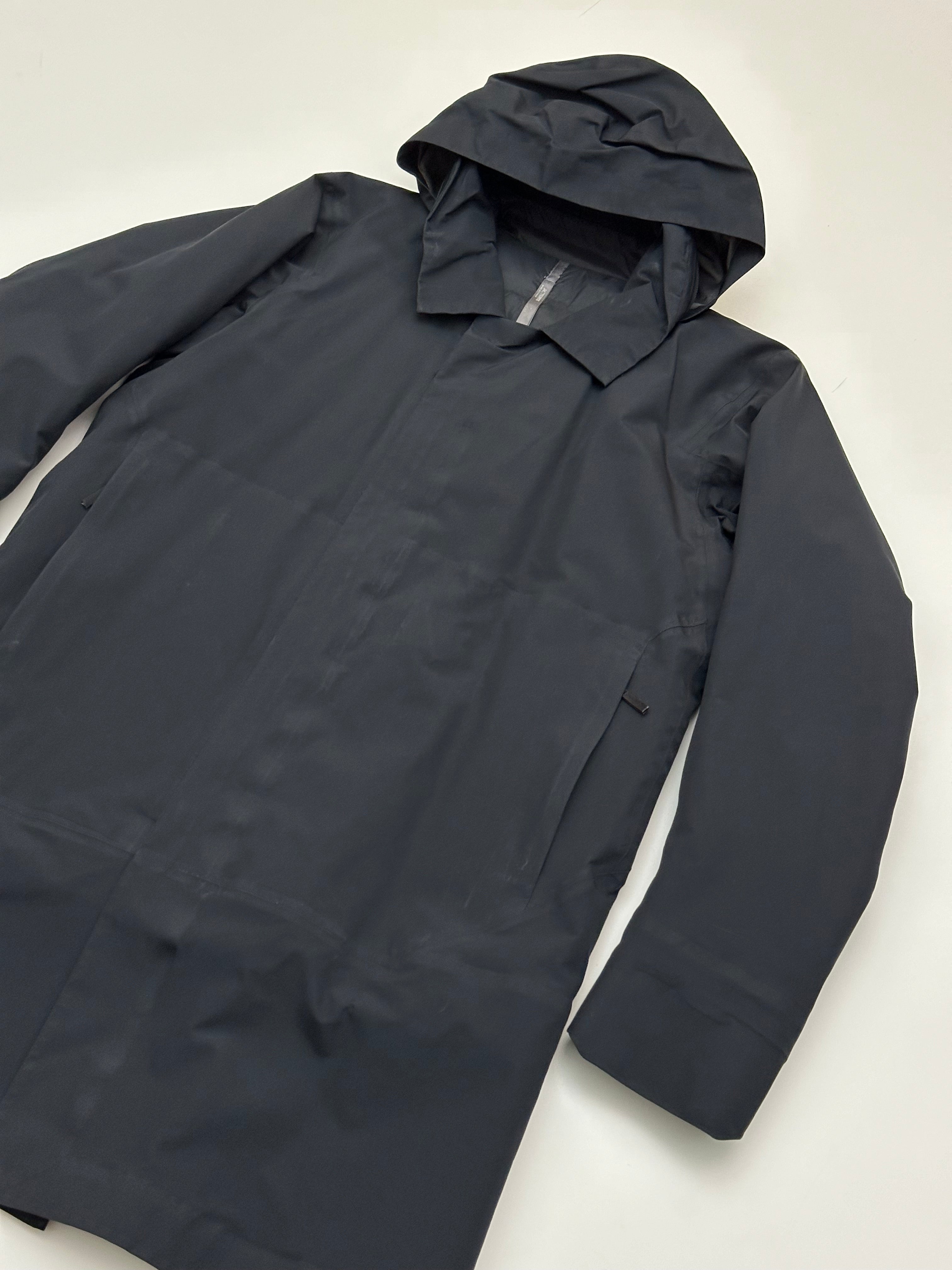 Arc teryx Galvanic IS Coat Dark Navy Men s S Small Gore Tex Pro Chamonyx