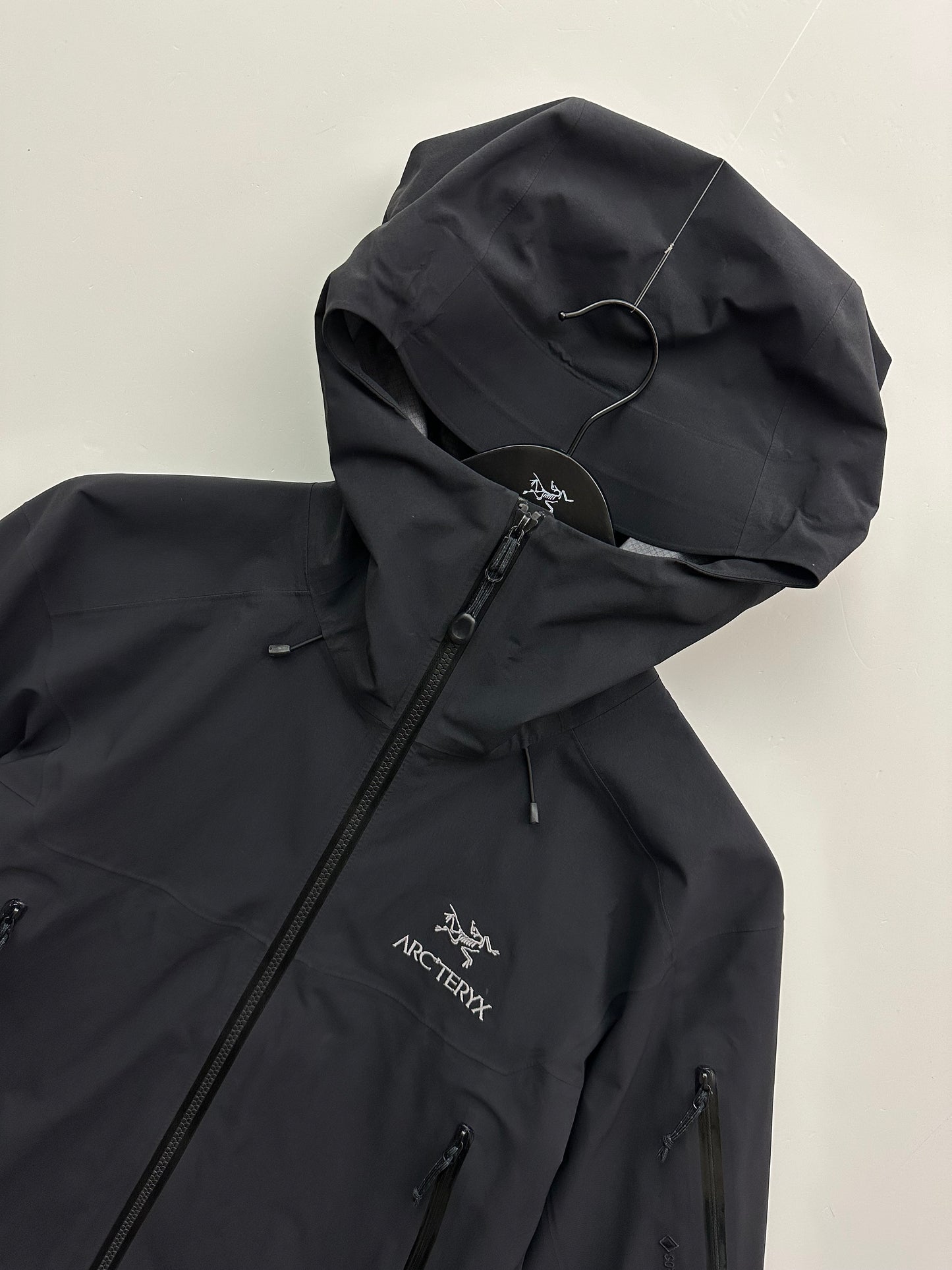 Arc’teryx Beta SV Jacket Black Men’s M Medium Gore-Tex Pro