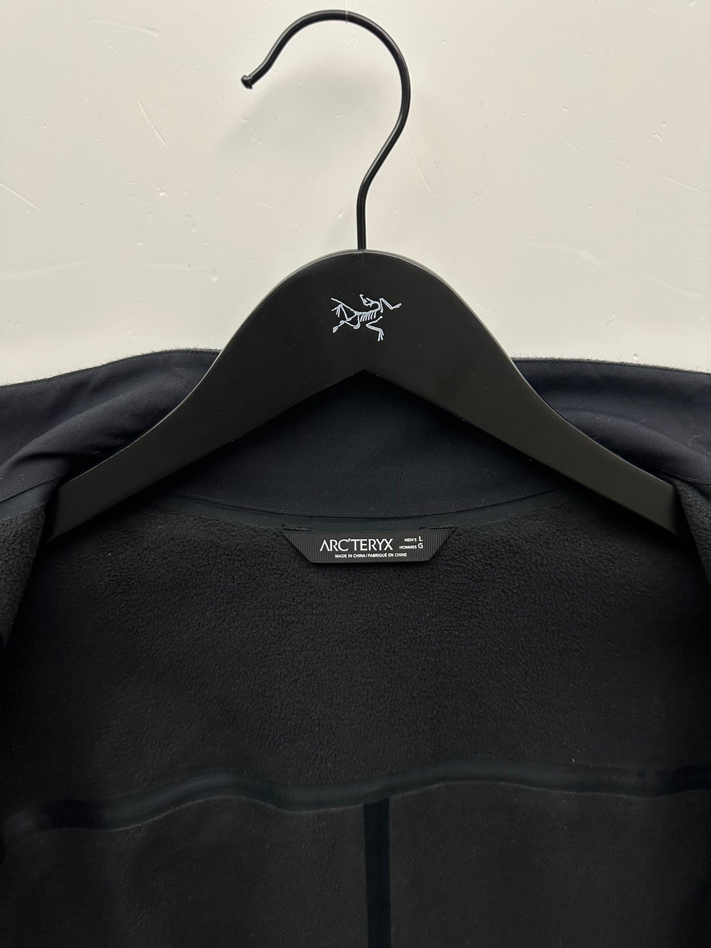 Arc’teryx Diplomat Jacket Carbon Copy Grey Men’s L Large