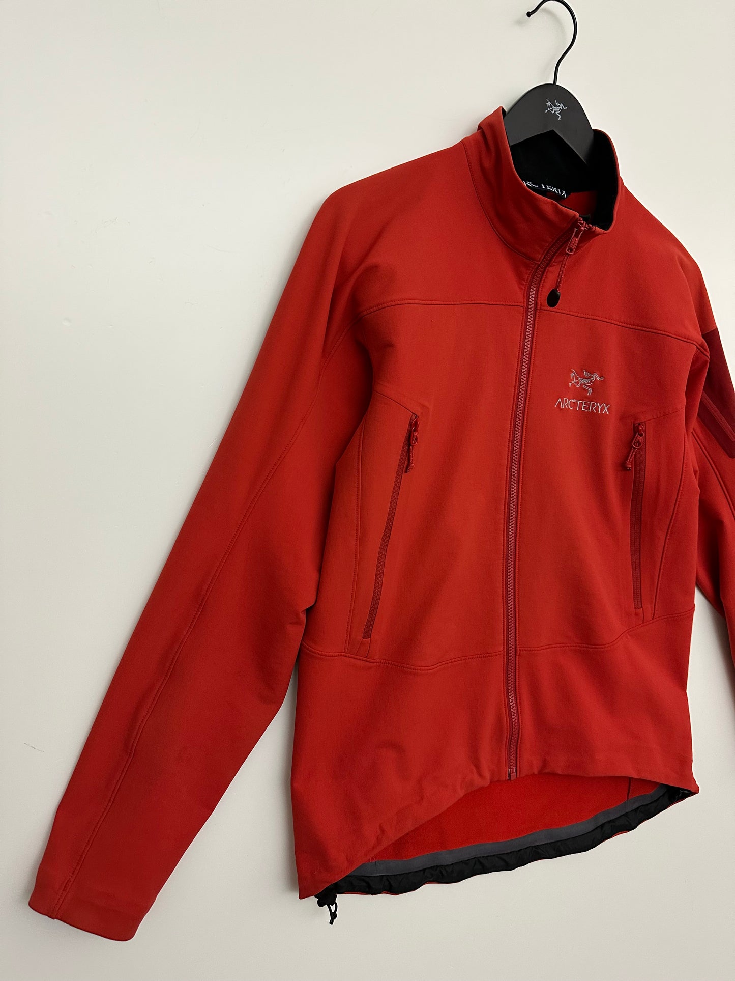 Arc’teryx Gamma LT Jacket Red Men’s M Medium
