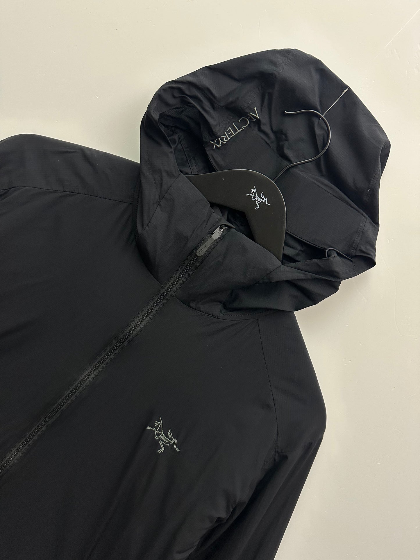 Arc’teryx Atom Lightweight Hoody Black Women’s XXL 2XL