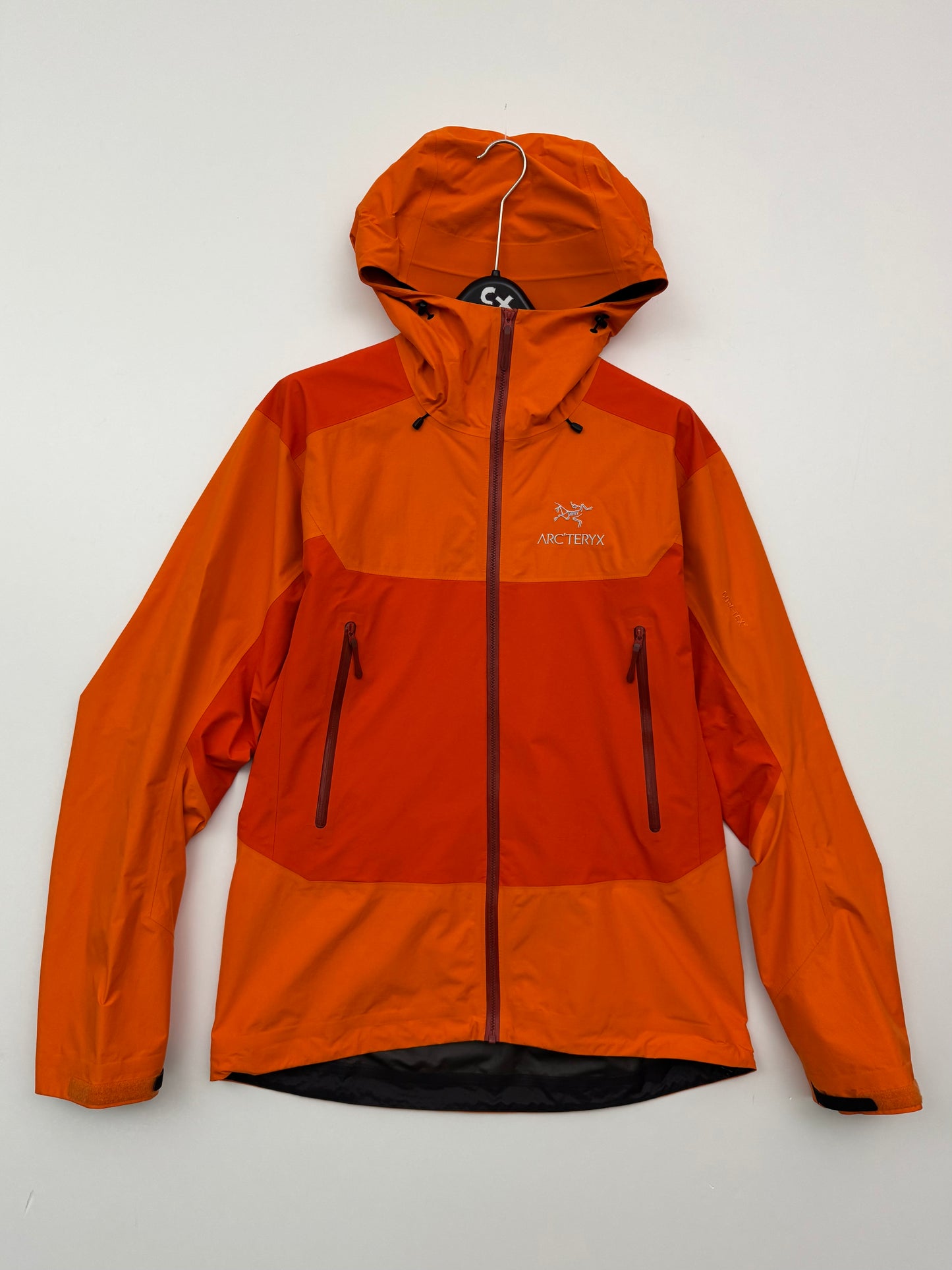 Arc’teryx Beta SL Hybrid Jacket Beacon Orange Men’s M Medium Gore-Tex