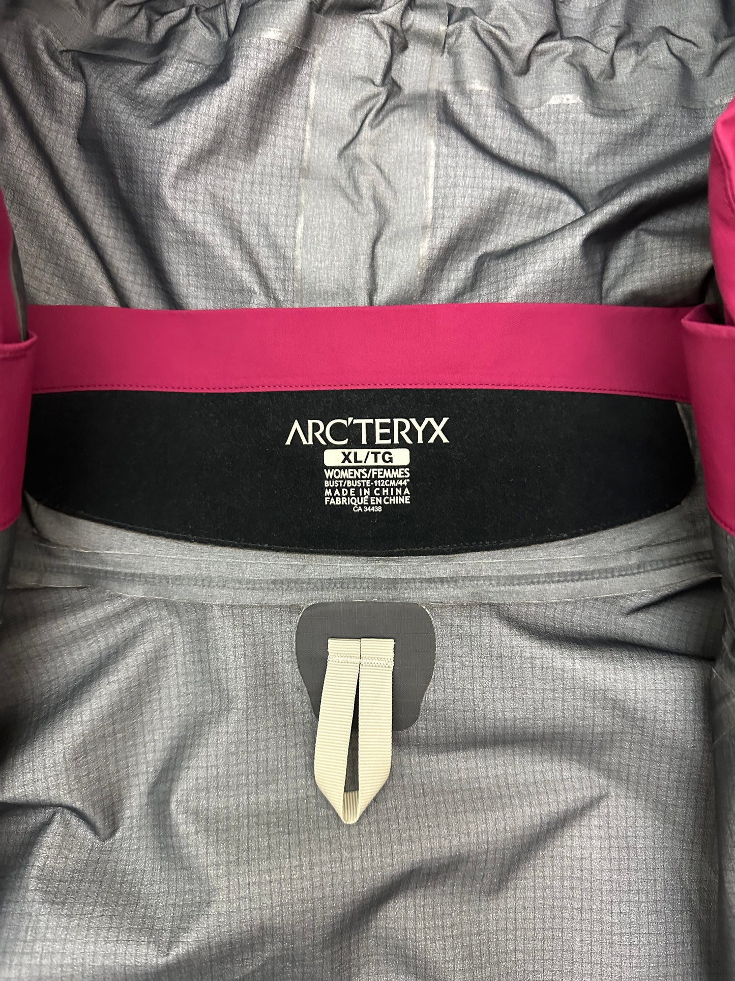 Arc'teryx Beta AR Jacket Roseberry Pink Women's XL Extra Large Gore-Tex Pro