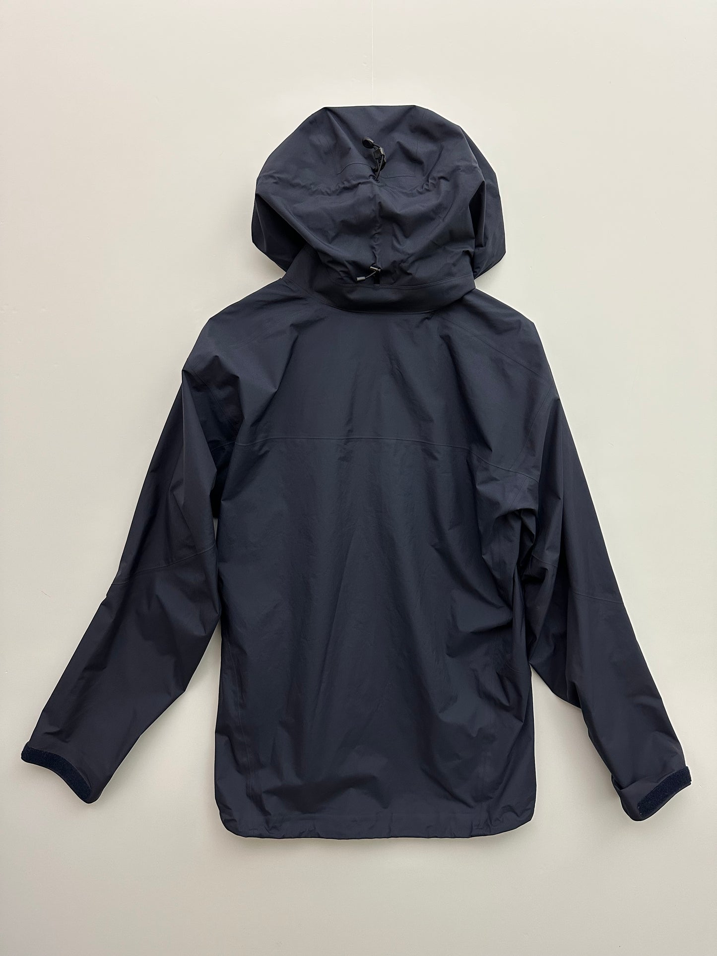 Arc’teryx Beta AR Jacket Black Sapphire Men’s XL Extra Large Gore-Tex Pro RECCO