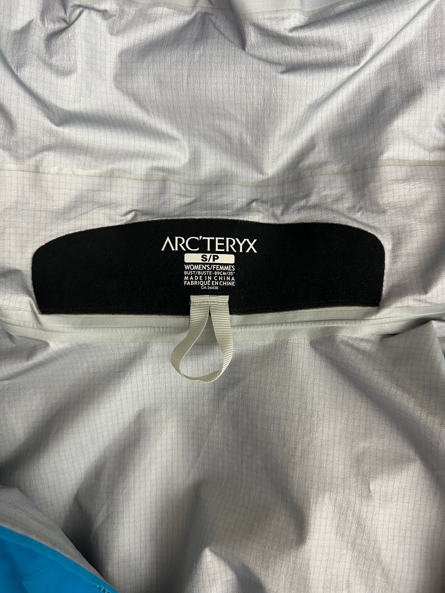 Arc'teryx Beta LT Jacket Blue Women's S Small Gore-Tex Pro