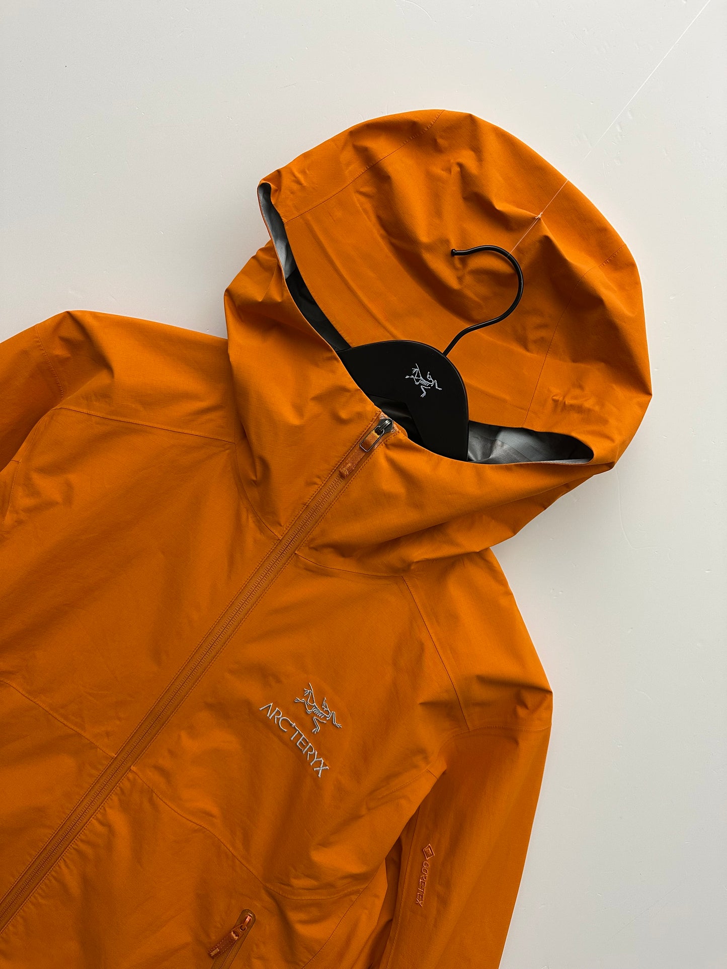 Arc’teryx Zeta SL Jacket Orange Men’s S Small Gore-Tex