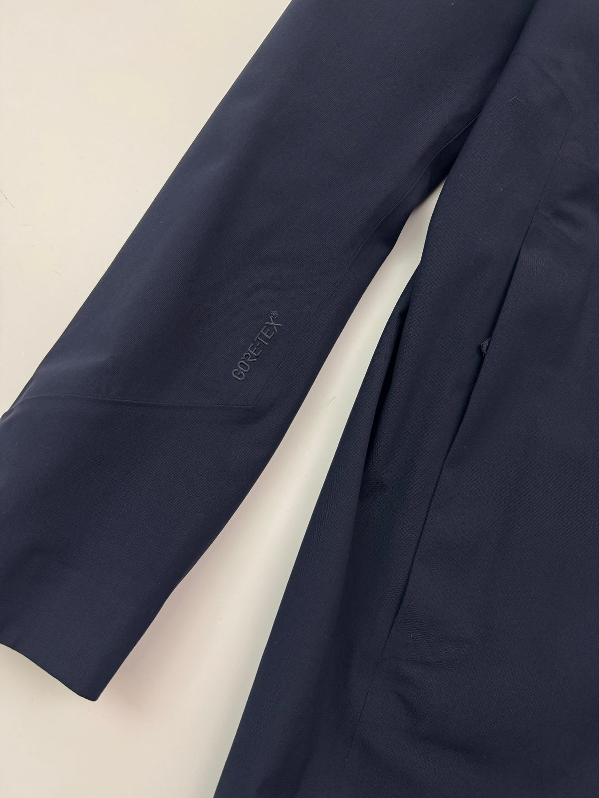 Arc'teryx Keppel Trench Coat Navy Blue Men's S Small Gore-Tex