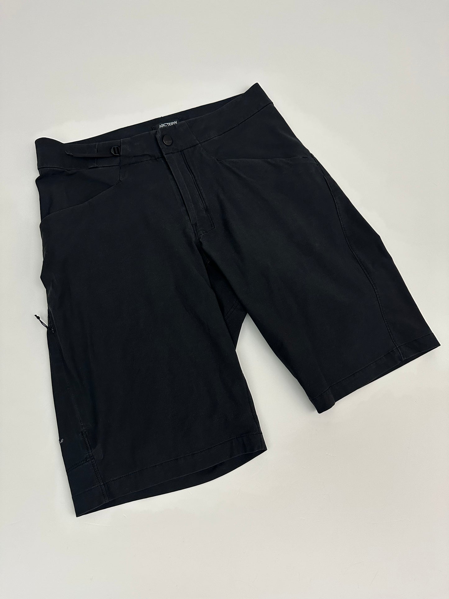 Arc’teryx Konseal Shorts 11” Men’s 30 Black