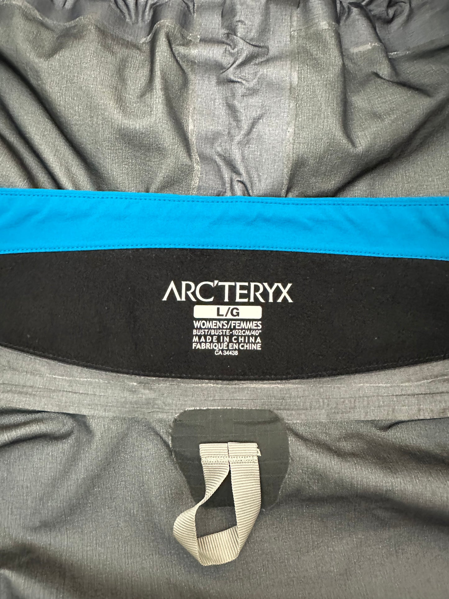 Arc'teryx Beta AR Jacket Bondi Blue Women's L Large Gore-Tex Pro