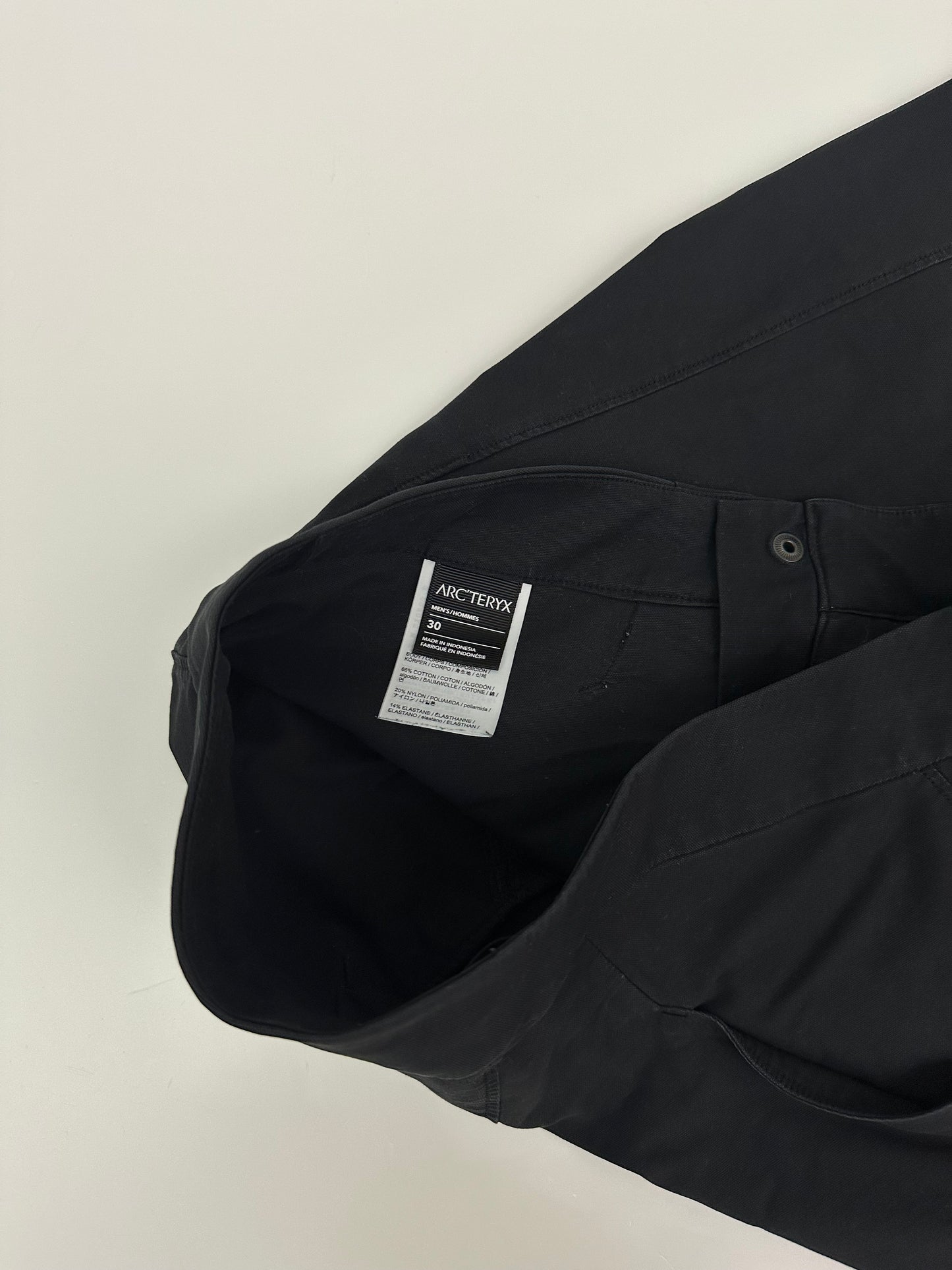 Arc’teryx Konseal Shorts 11” Men’s 30 Black