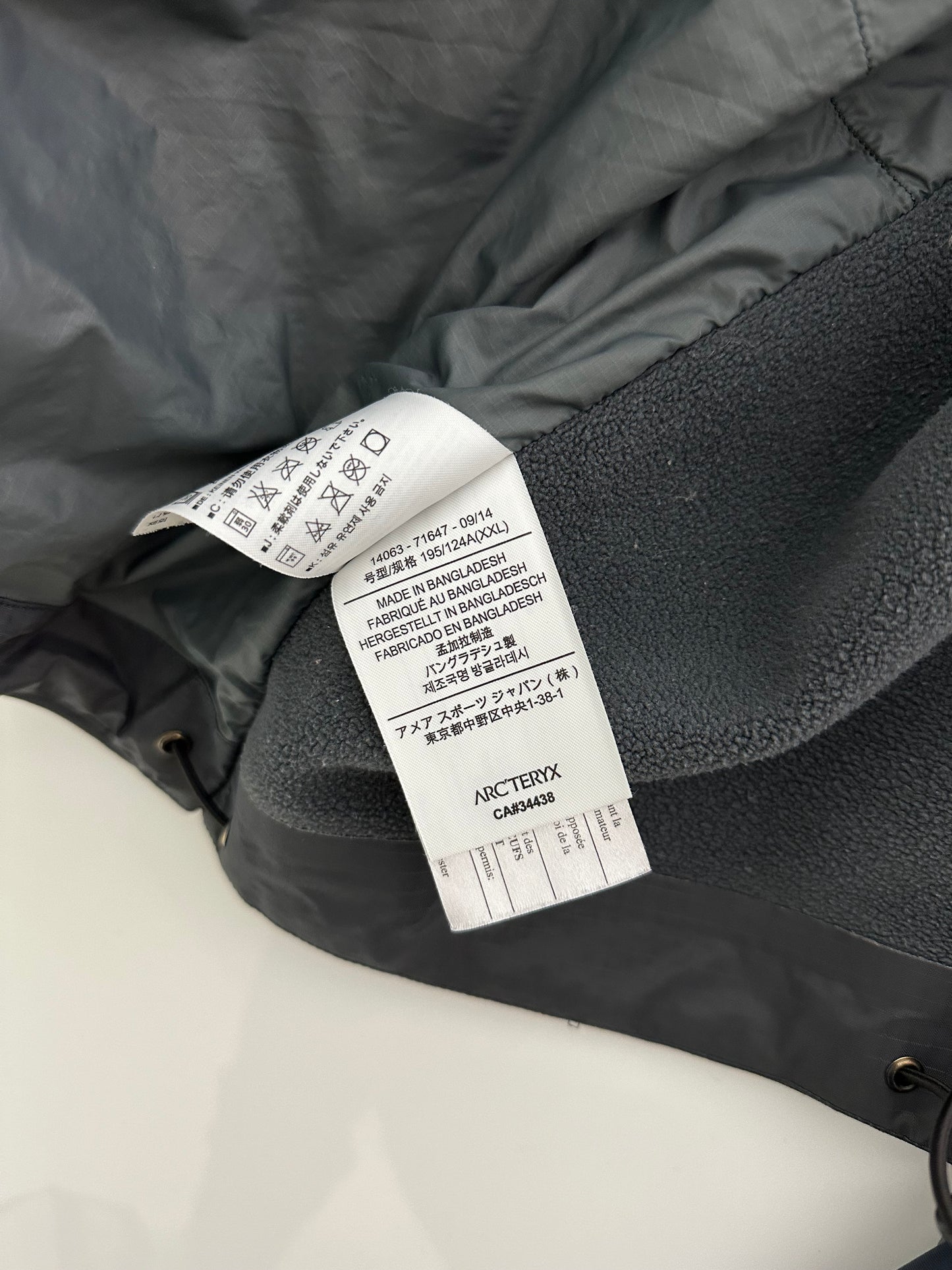 Arc’teryx LEAF Atom LT Hoody Wolf Grey 1st Gen Men’s XXL