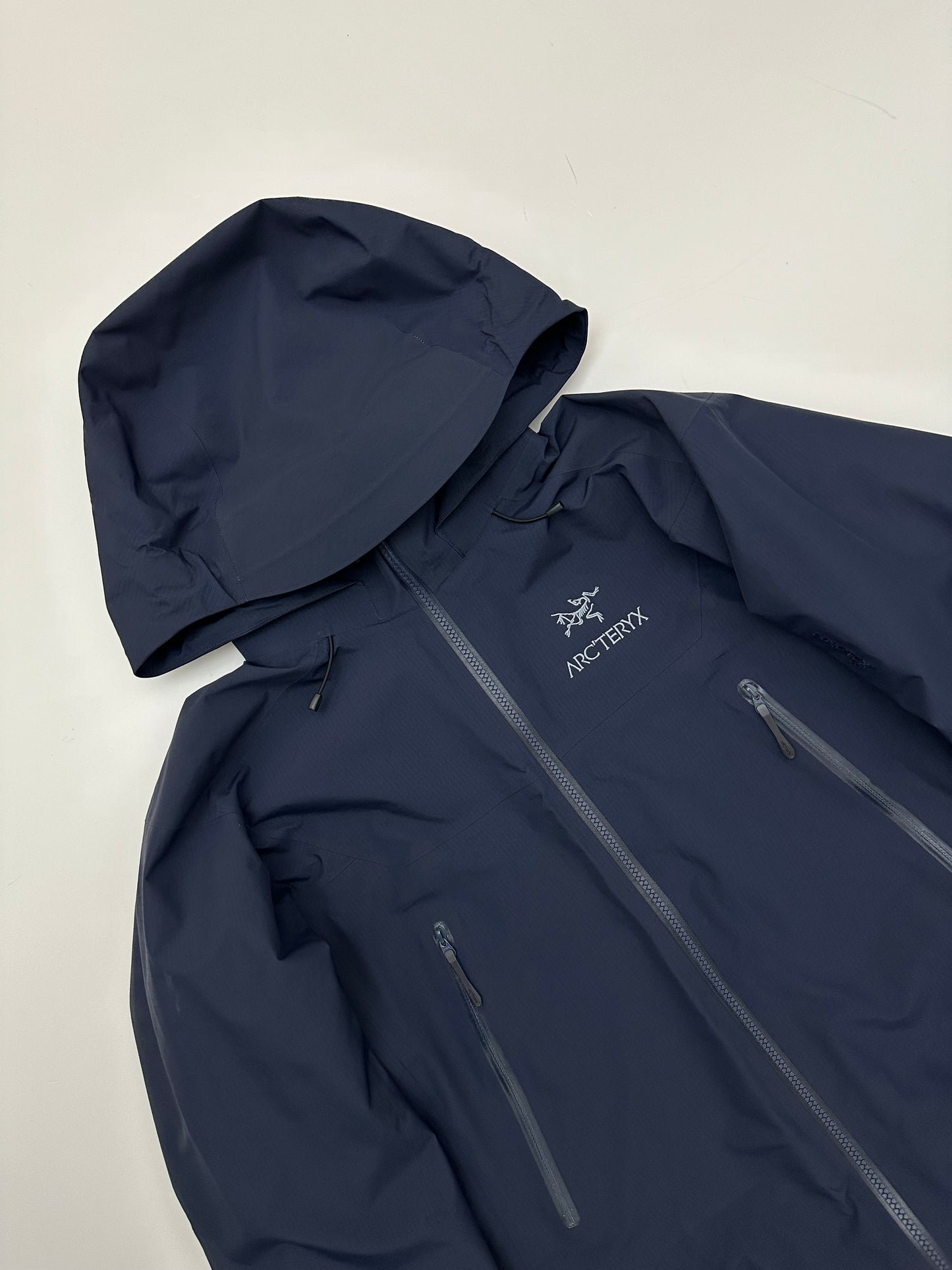 Arc’teryx Beta AR Jacket TUI Blue Men’s S Small Gore-Tex Pro