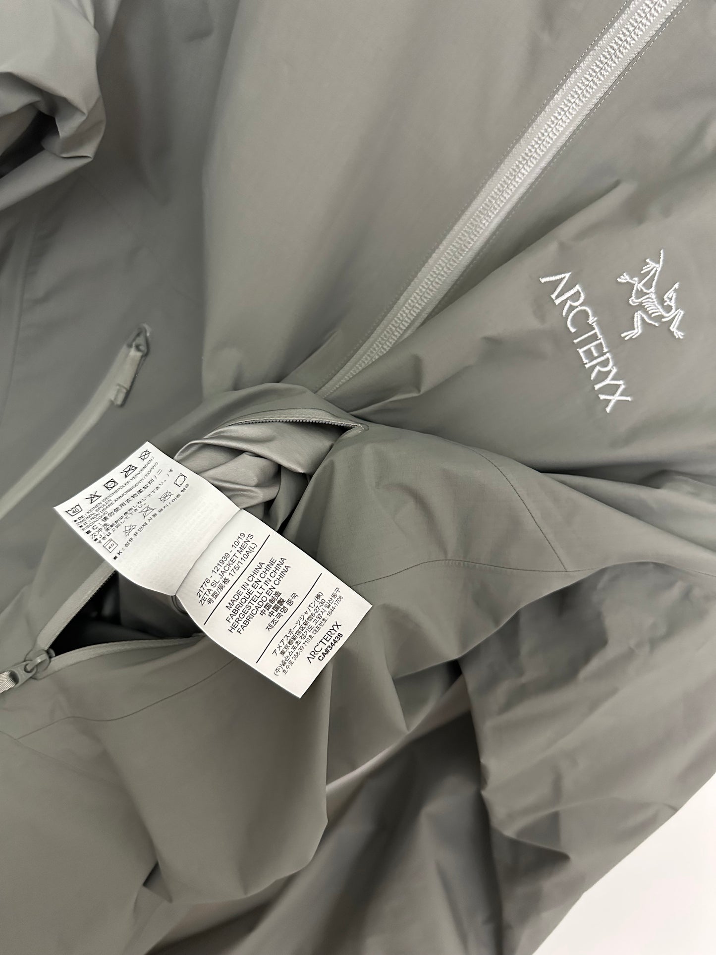 Arc’teryx Zeta SL Jacket Cryptochrome Grey Men’s XL Extra Large Gore-Tex