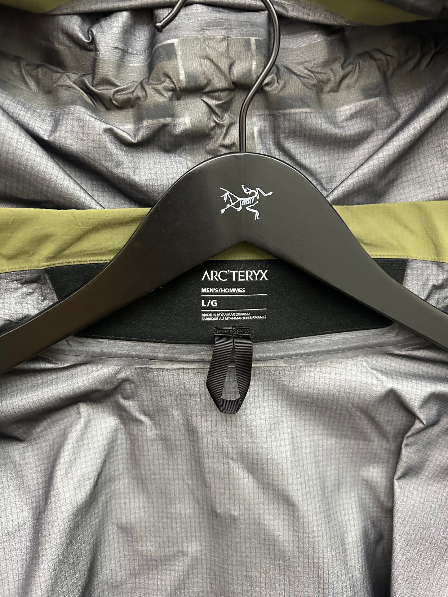 Arc’teryx Beta AR Jacket Green Men’s L Large Gore-Tex Pro