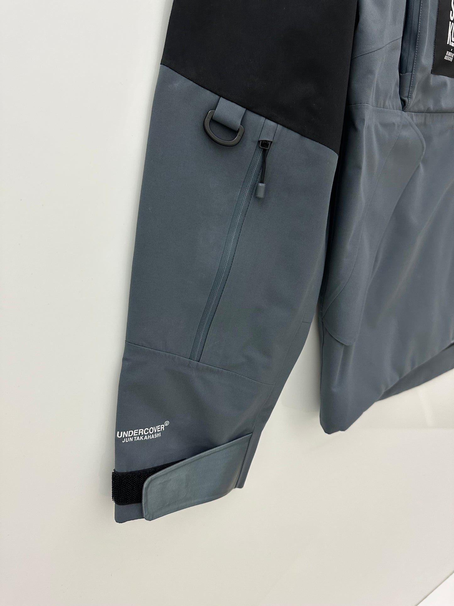 The North Face x Undercover Soukuu Hike Shell Jacket Black / Turbulence Grey Men’s Small