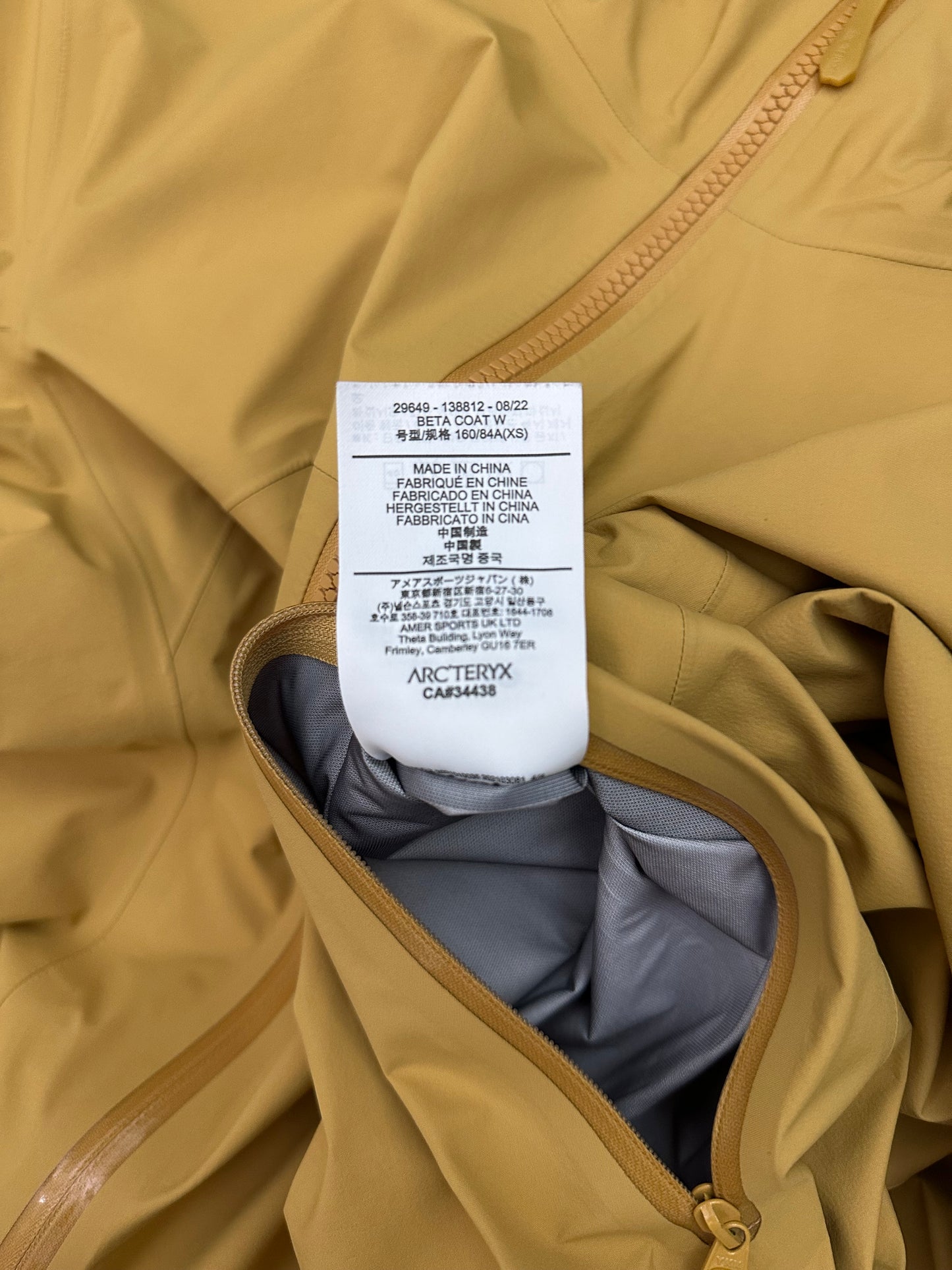 Arc’teryx Beta Coat Women’s XS Extra Small Gore-Tex