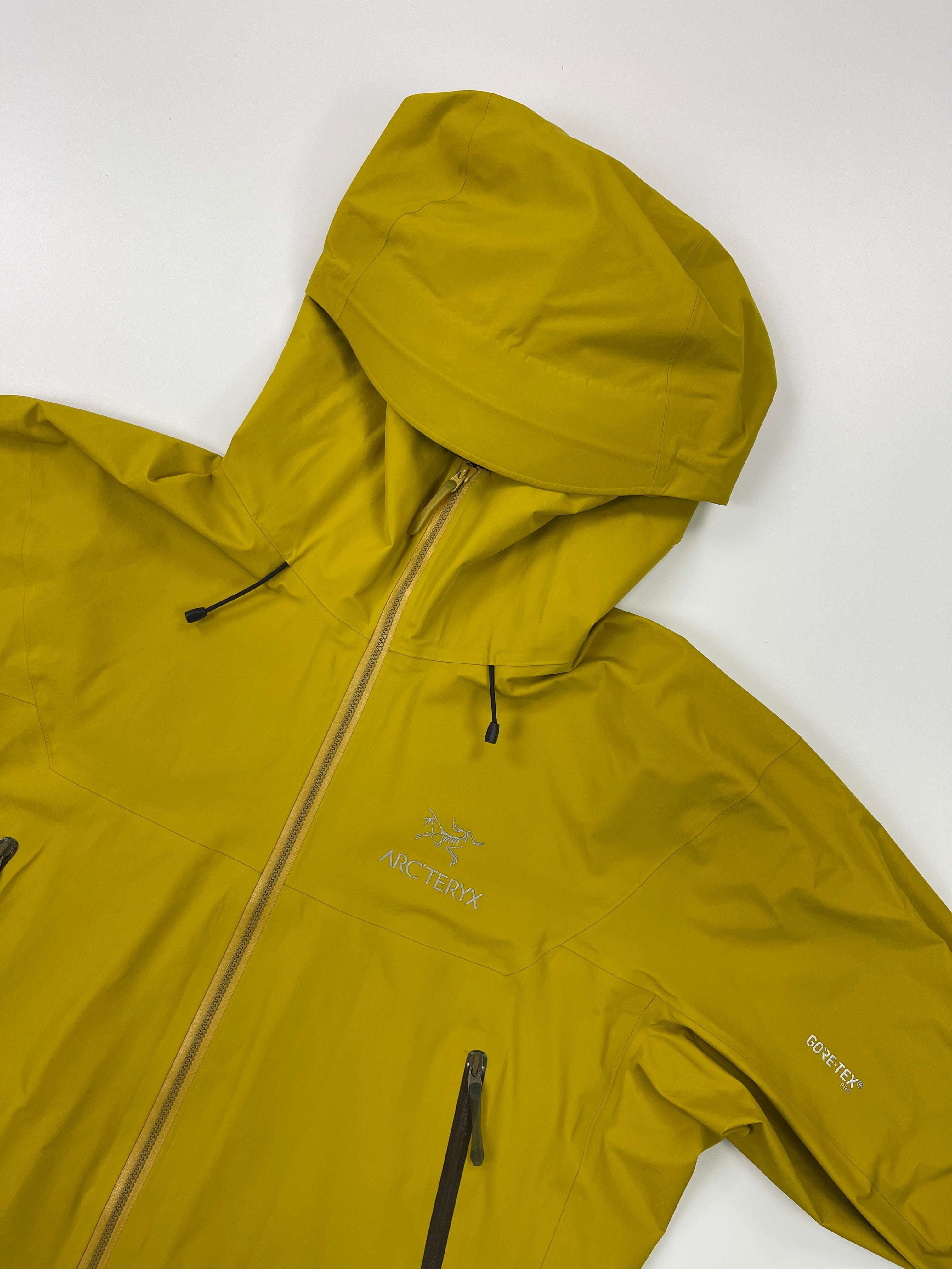 Arc’teryx Beta LT Jacket Woad Yellow Men’s M Medium Gore-Tex Pro