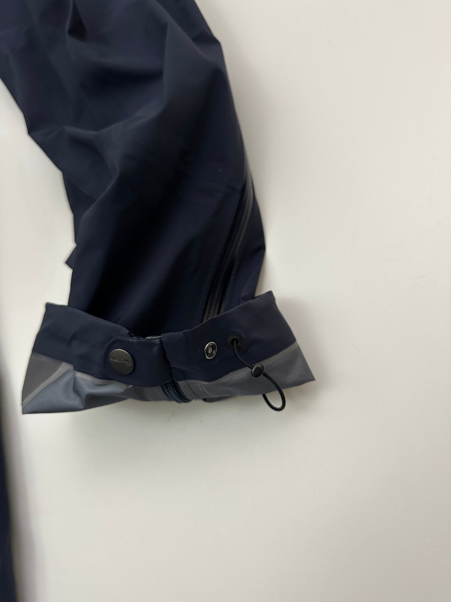 Arc'teryx Beta Pant Black Sapphire Blue Men’s XL Extra Large Gore-Tex