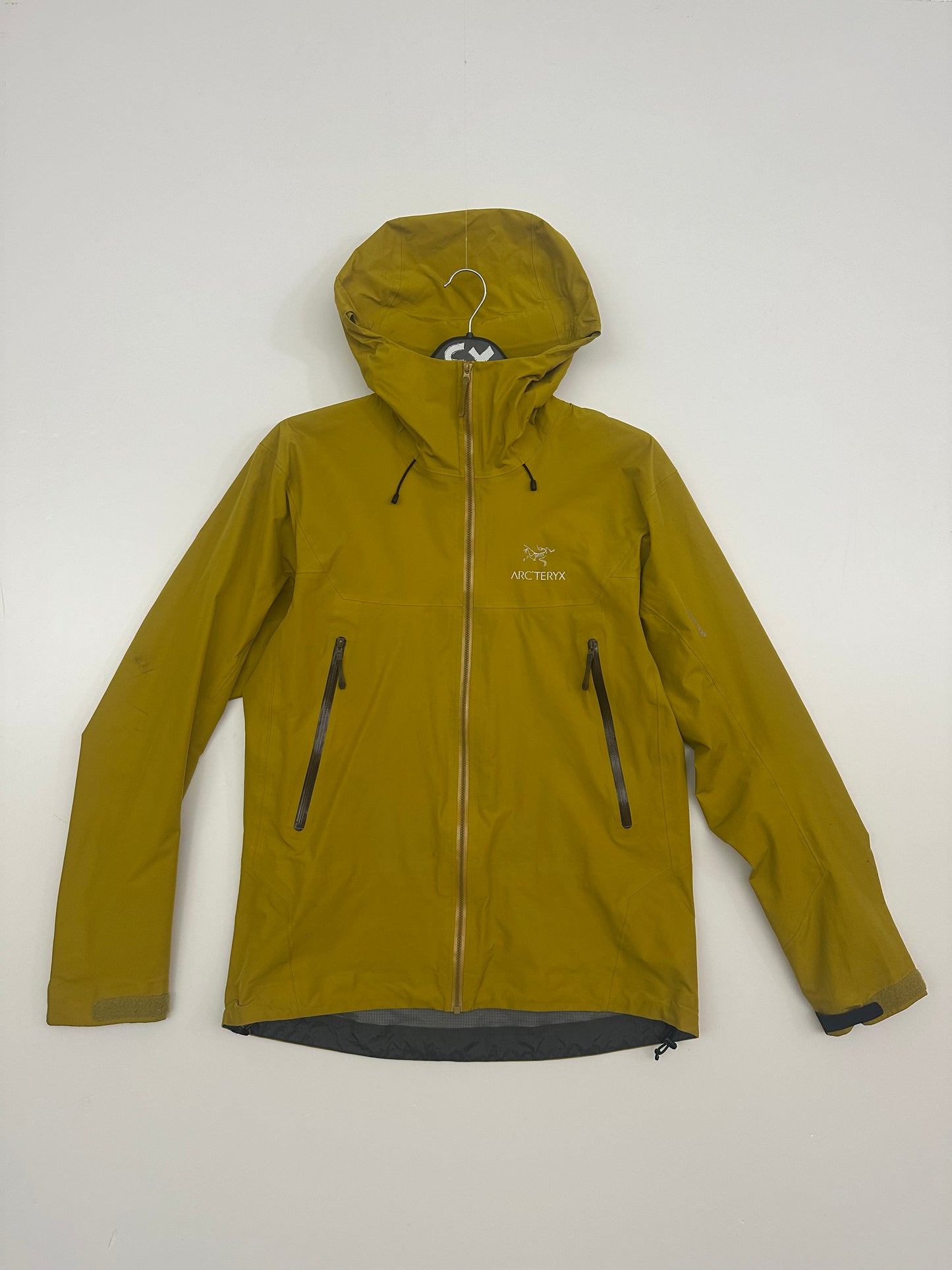 Arc’teryx Beta LT Jacket Woad Yellow Men’s M Medium Gore-Tex Pro