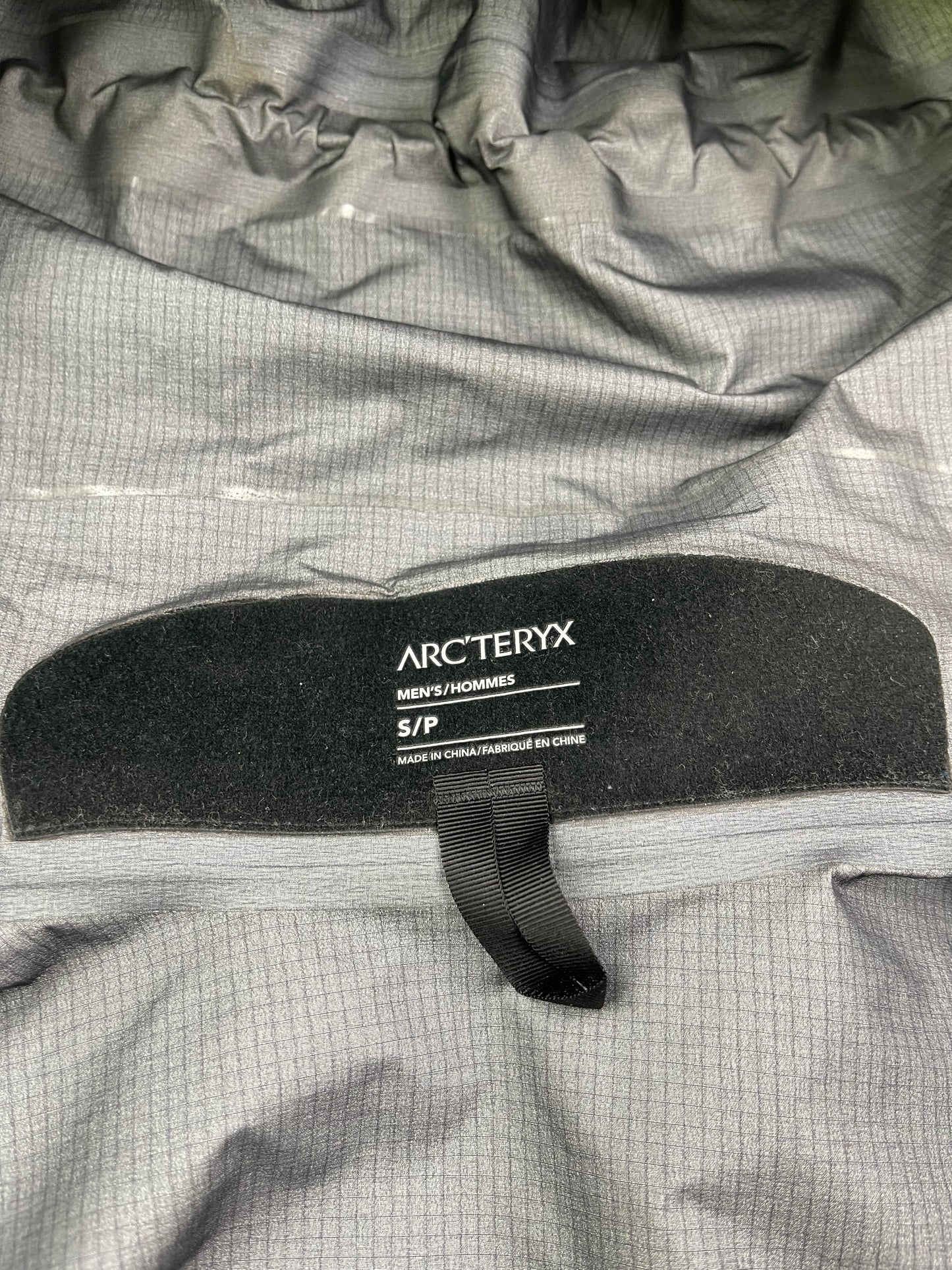 Arc’teryx Beta LT Jacket Utopia Green Men’s S Small Gore-Tex Pro