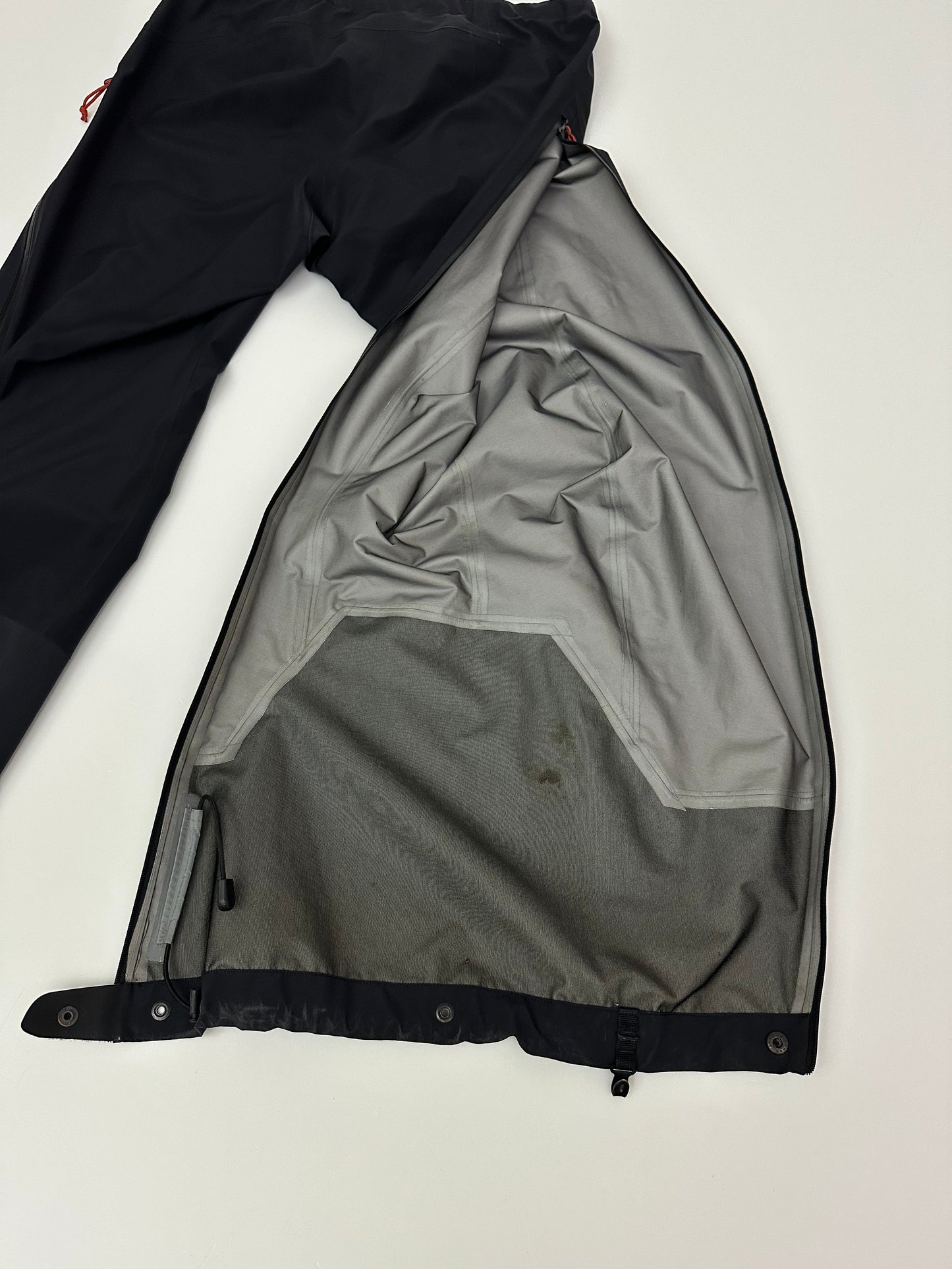 Arc'teryx Zeta LT Pant Black Men’s M Medium Gore-Tex