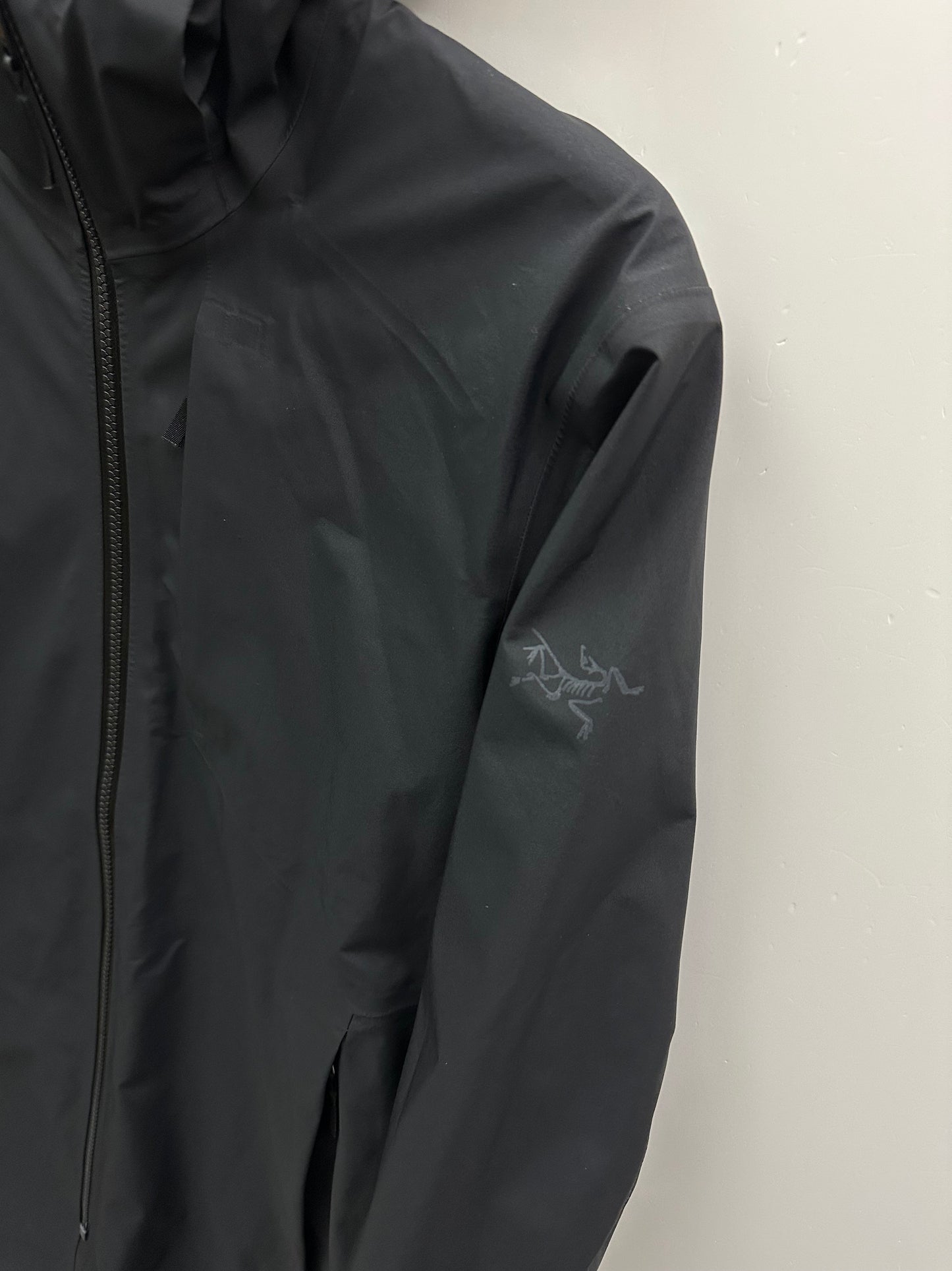 Arc’teryx Sawyer Coat Black Men’s S Small Gore-Tex