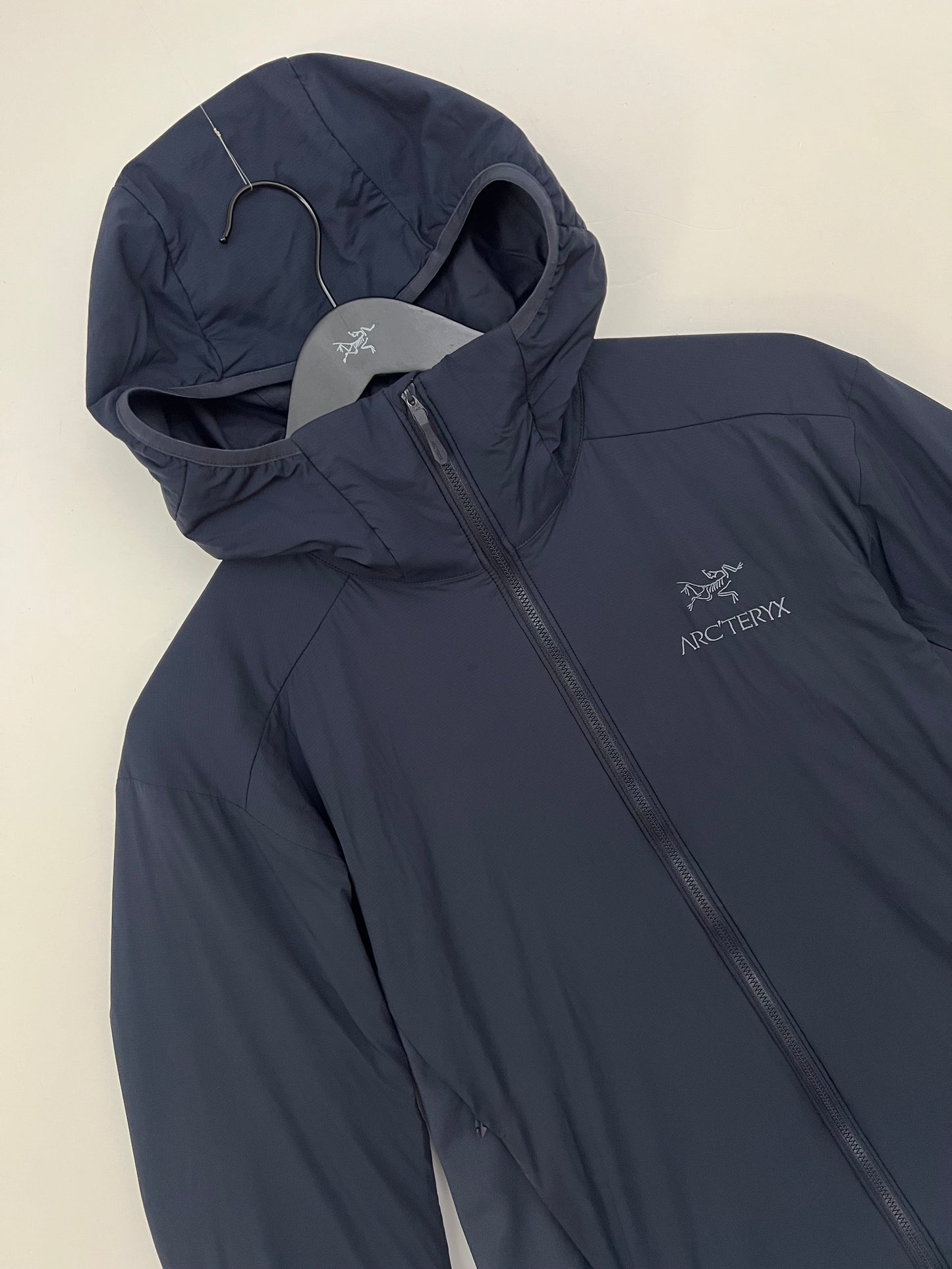 Arc’teryx Atom Hoody Black Sapphire Blue Men’s M Medium