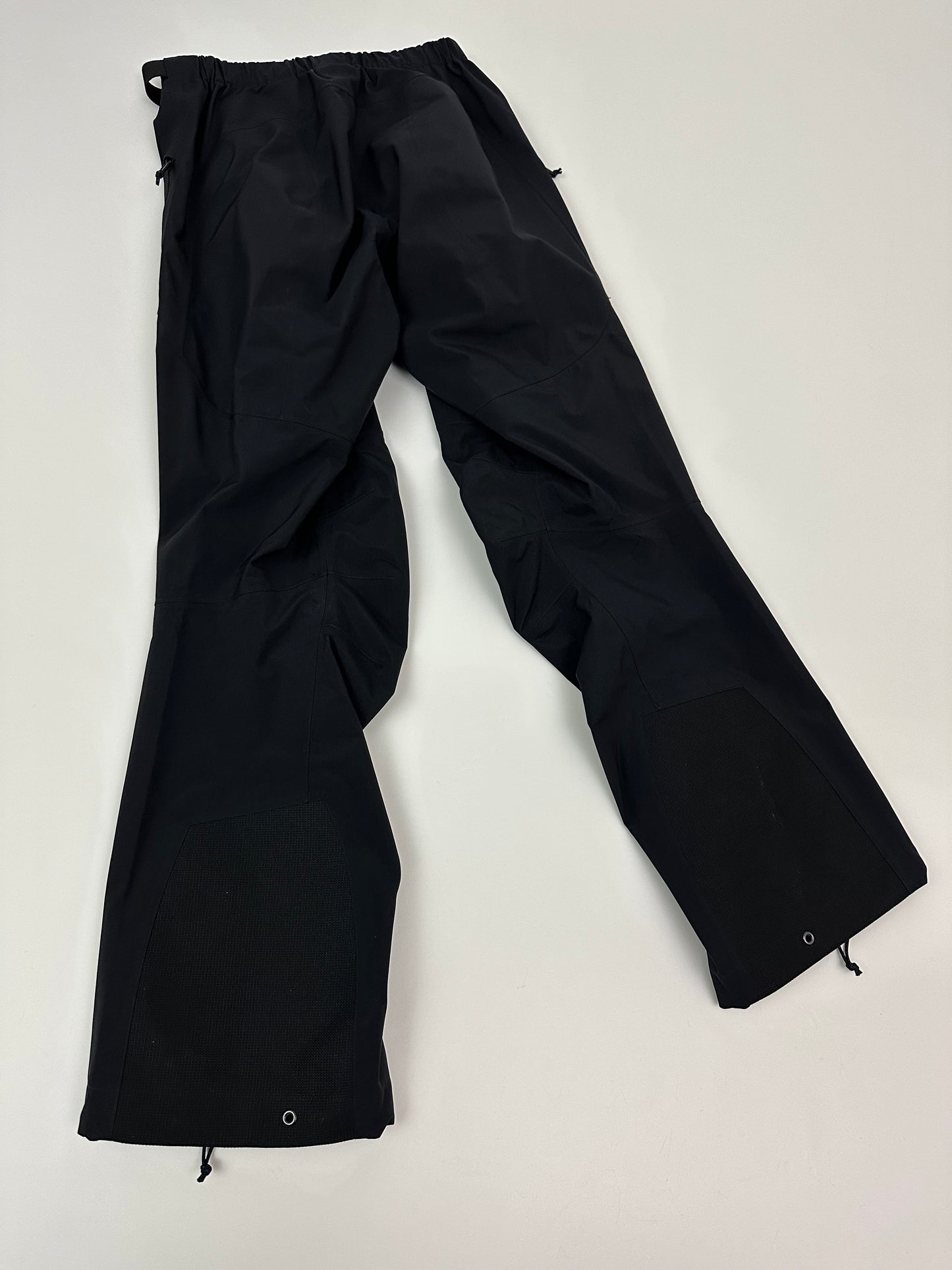 Arc'teryx LEAF Alpha Pant 1st Gen Men’s XS / S Black Gore-Tex 27W 31L