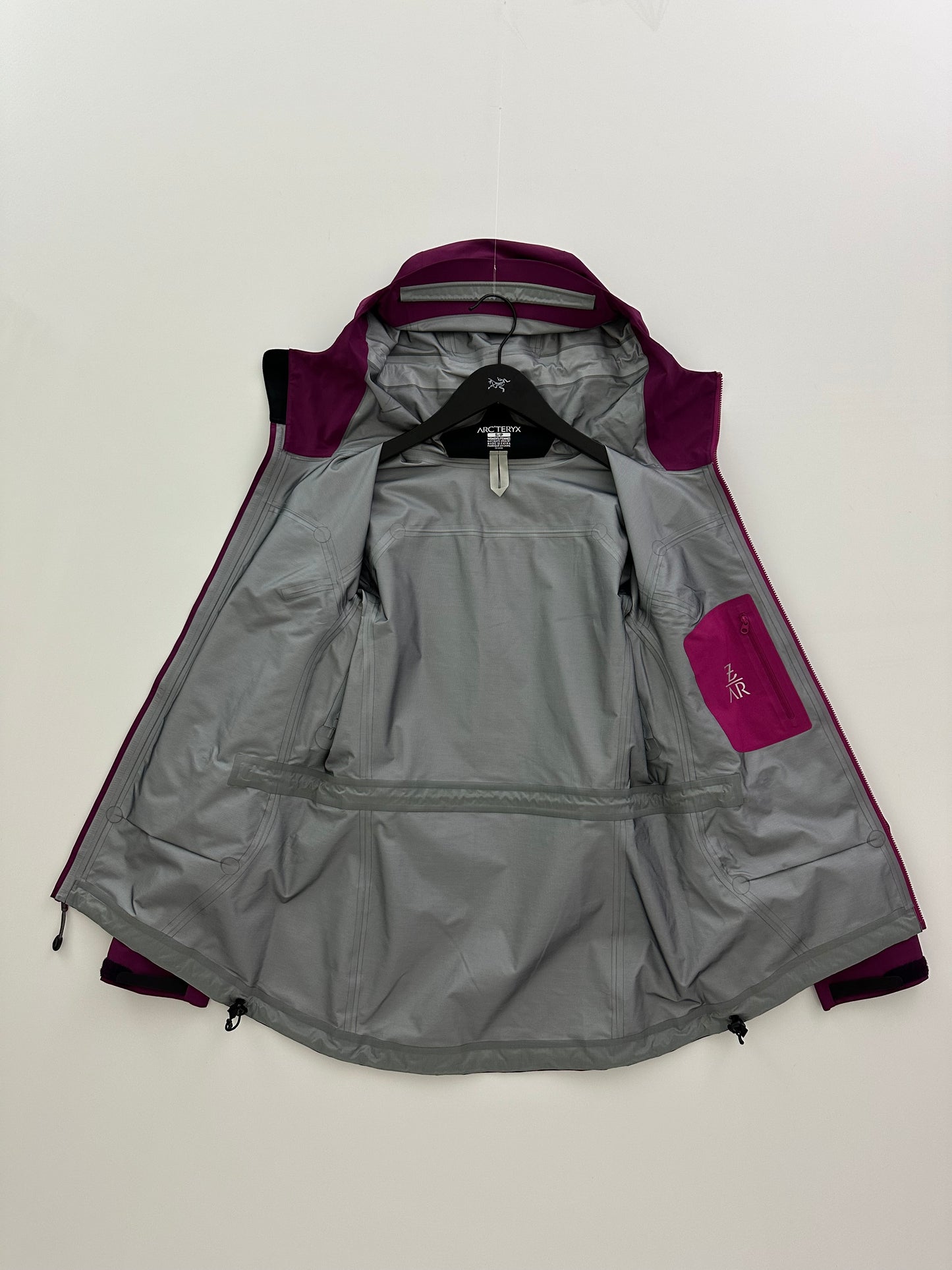 Arc’teryx Zeta AR Jacket Chandra Pink Women’s S Small Gore-Tex