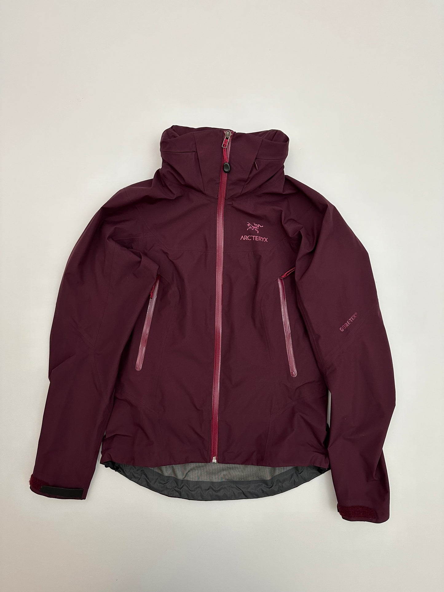 Arc’teryx Zeta AR Jacket Cherrywine Red Women’s XS Extra Small Gore-Tex