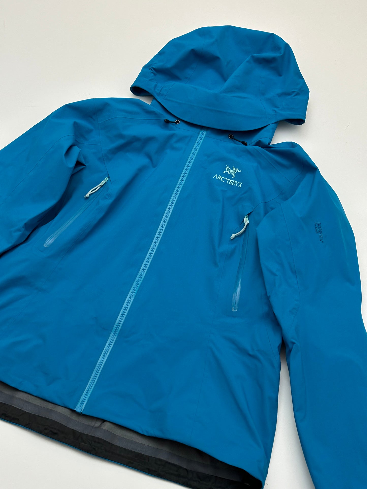 Arc'teryx Beta AR Jacket Bondi Blue Women's L Large Gore-Tex Pro