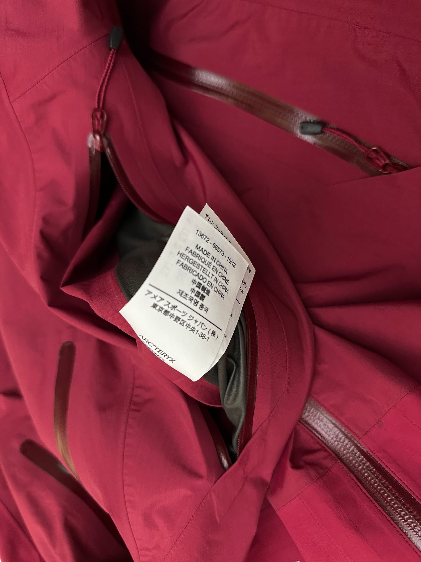 Arc’teryx Zeta LT Hybrid Jacket Red Women’s L Large Gore-Tex