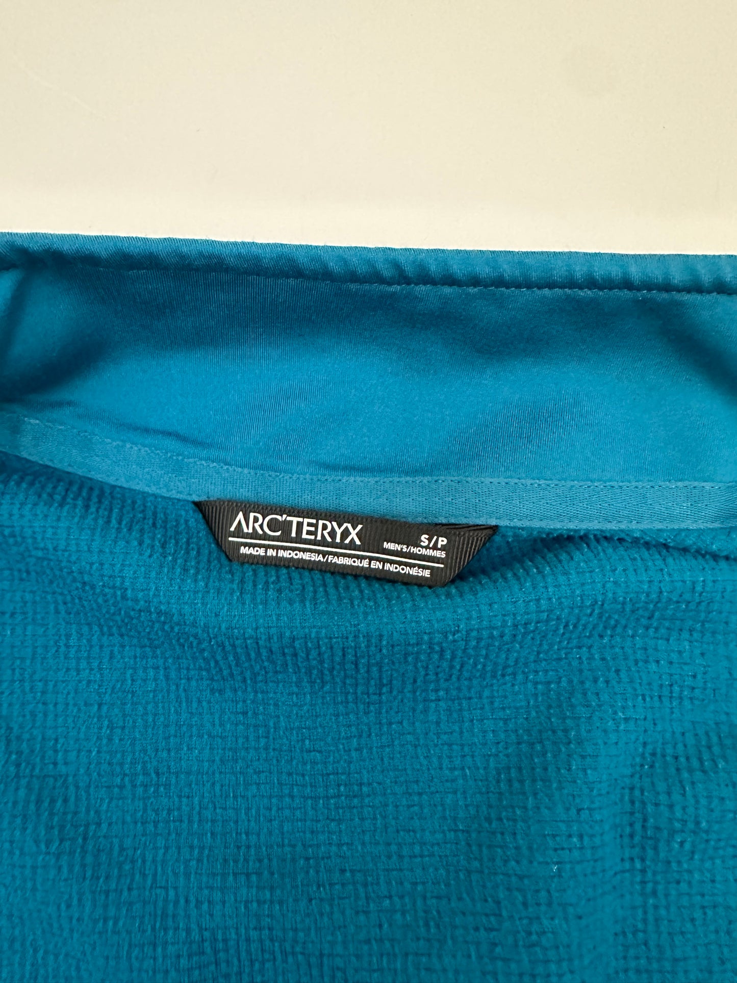 Arc’teryx Delta LT Jacket Blue Men’s S Small