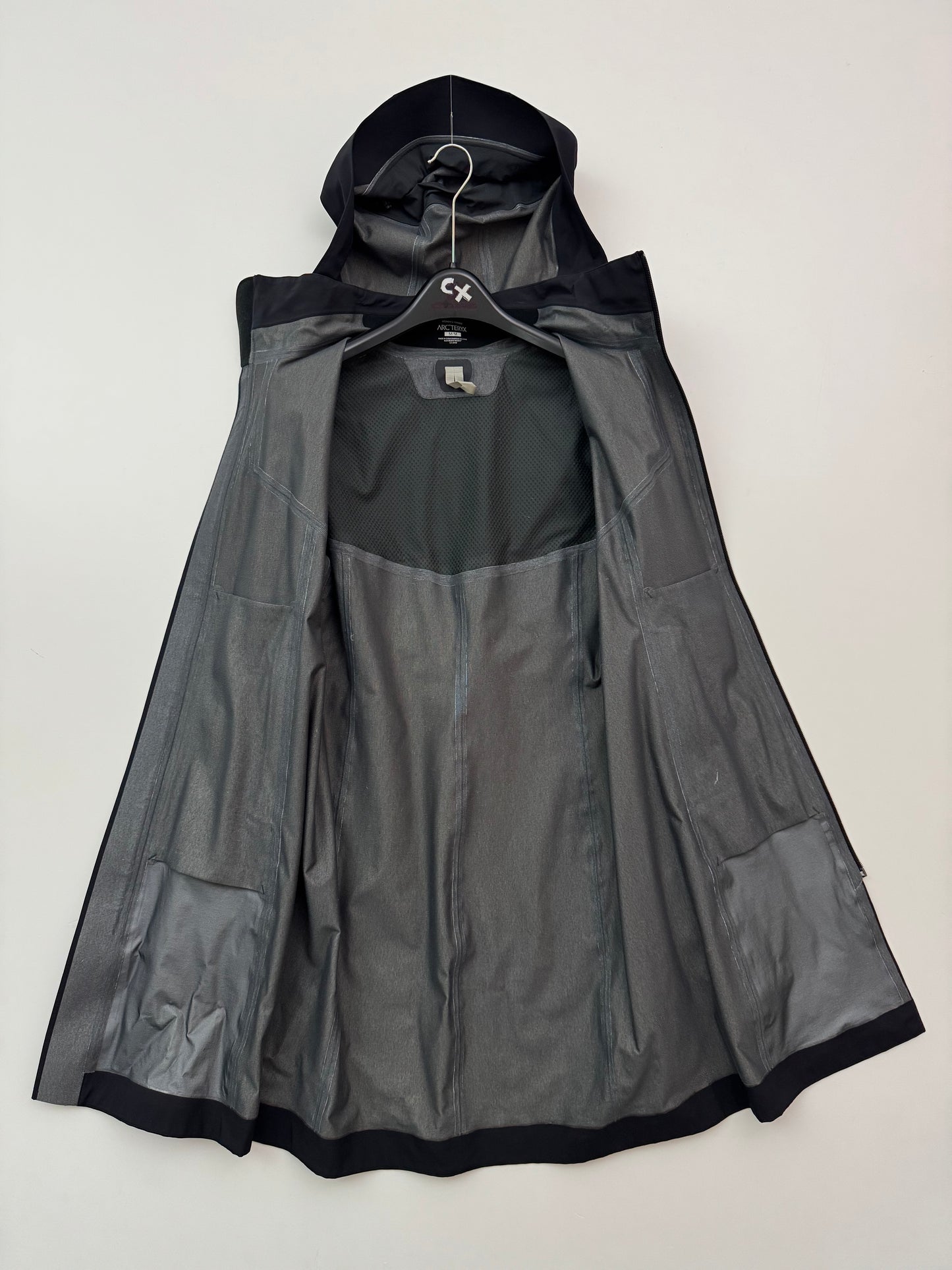 Arc'teryx Aphilia Coat Women's M Medium Black Gore-Tex