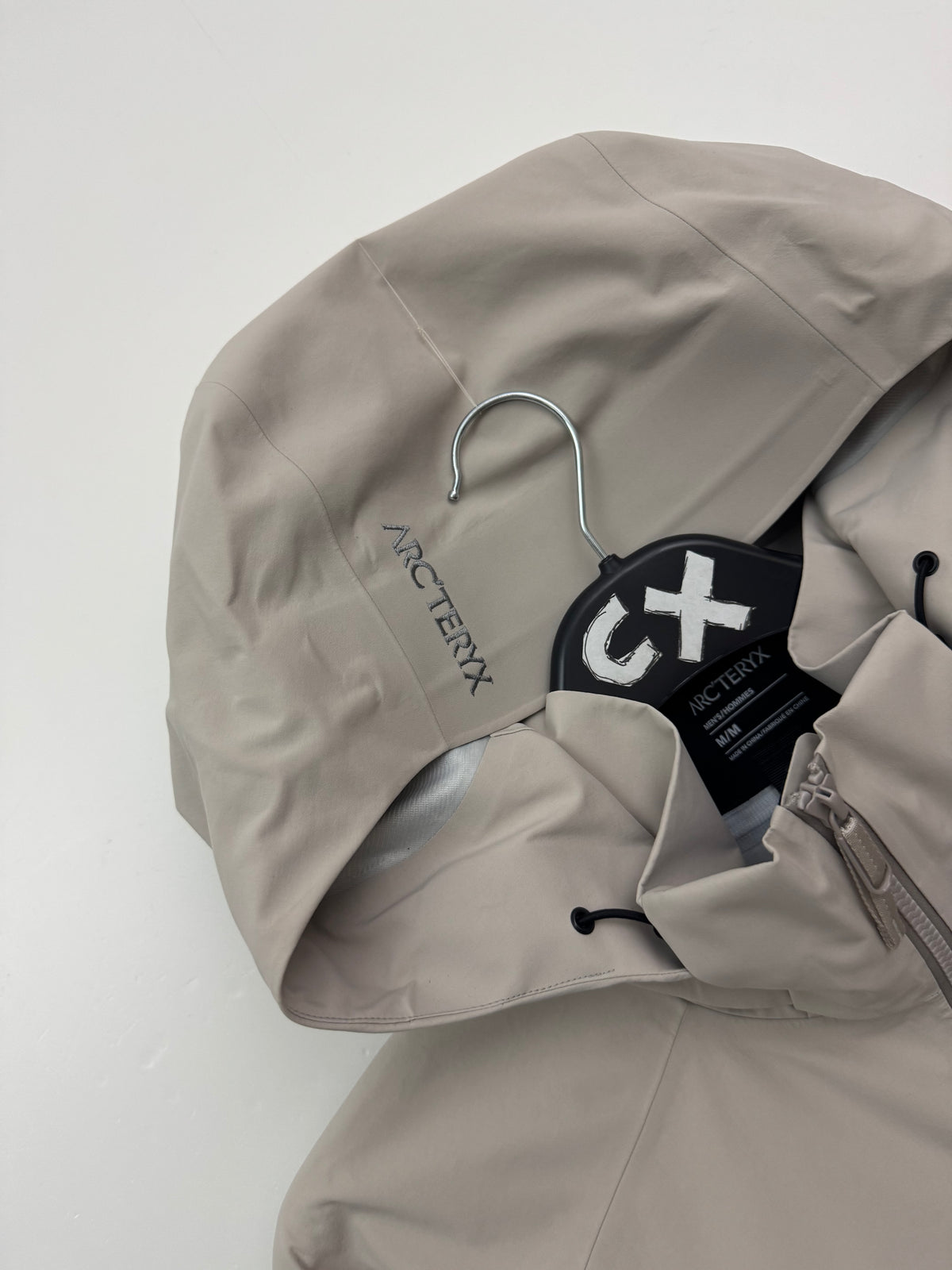 Arc'teryx Macai Shell Jacket Warm Stone Men's M Medium Gore-Tex RECCO