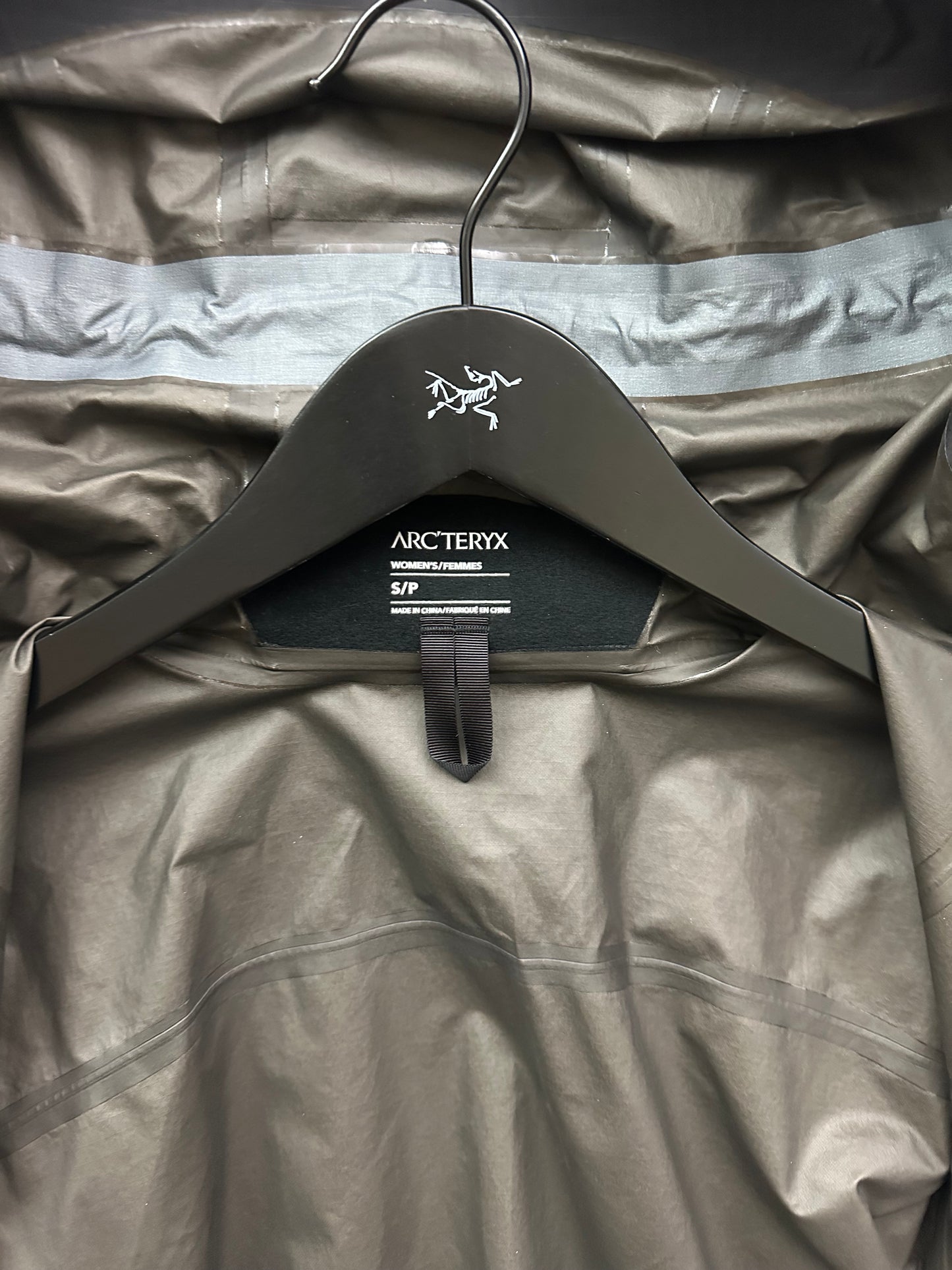 Arc’teryx Zeta SL Jacket Black Women’s S Small Gore-Tex