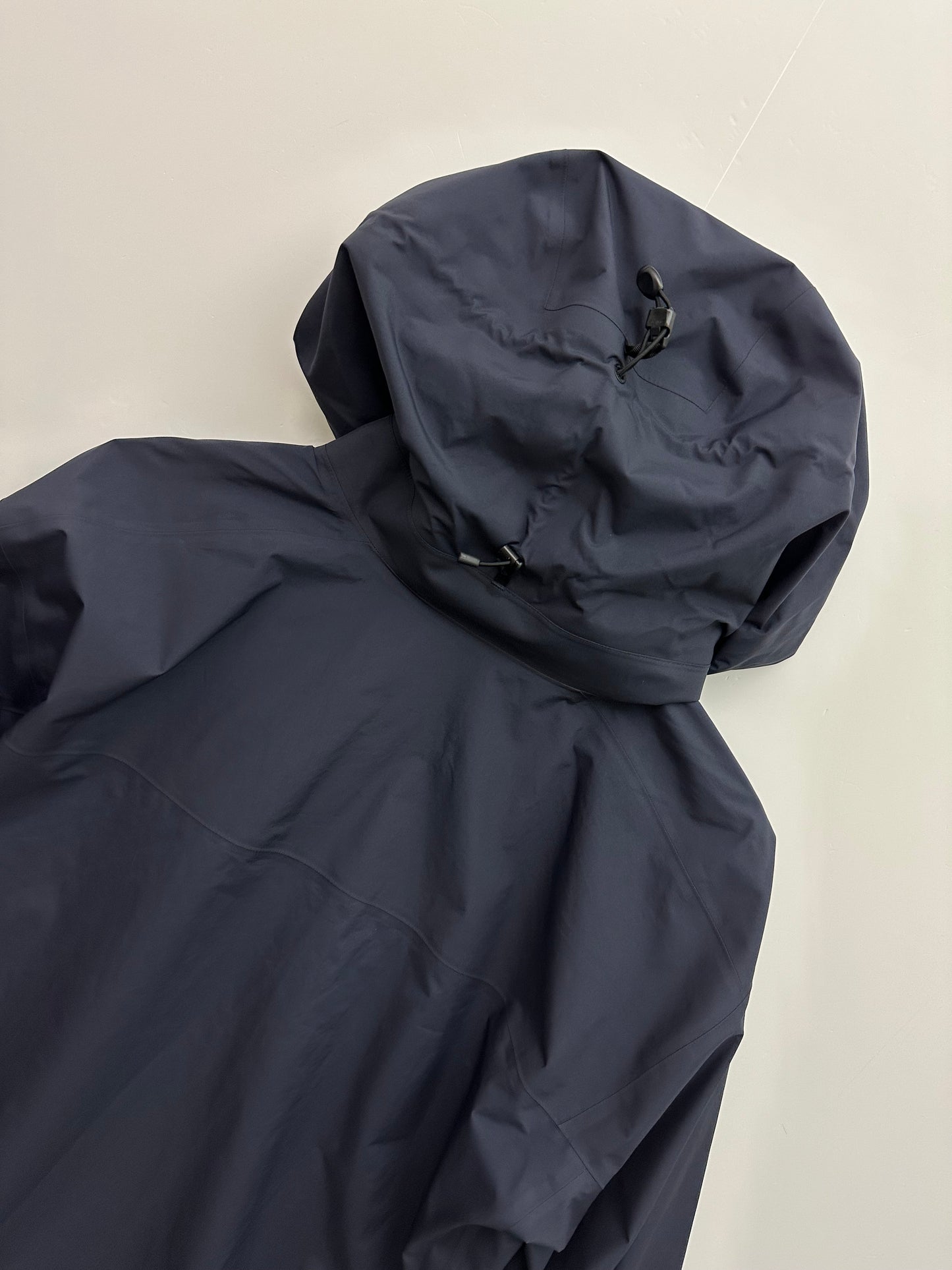 Arc’teryx Beta AR Jacket Black Sapphire Men’s XL Extra Large Gore-Tex Pro RECCO
