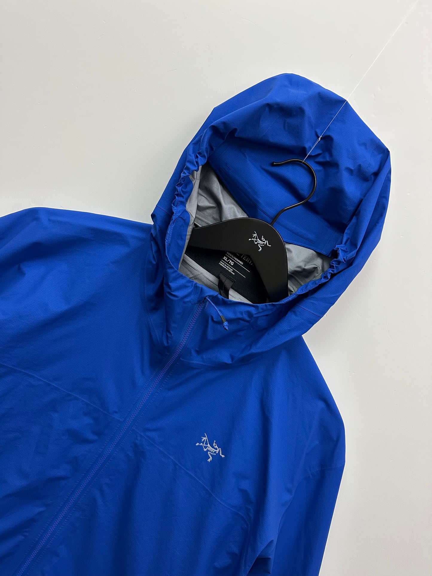 Arc’teryx Norvan LT Hoody Blue Men’s XL Extra Large Gore-Tex