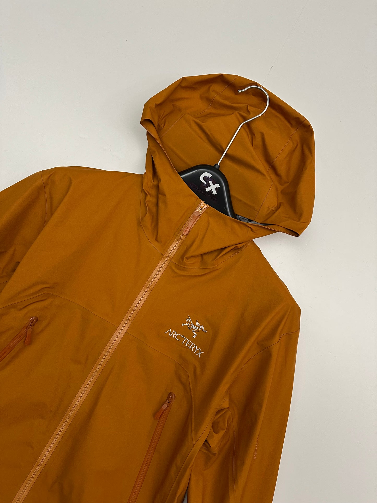Arc’teryx Beta Jacket Revel Orange Men’s XS Extra Small Gore-Tex