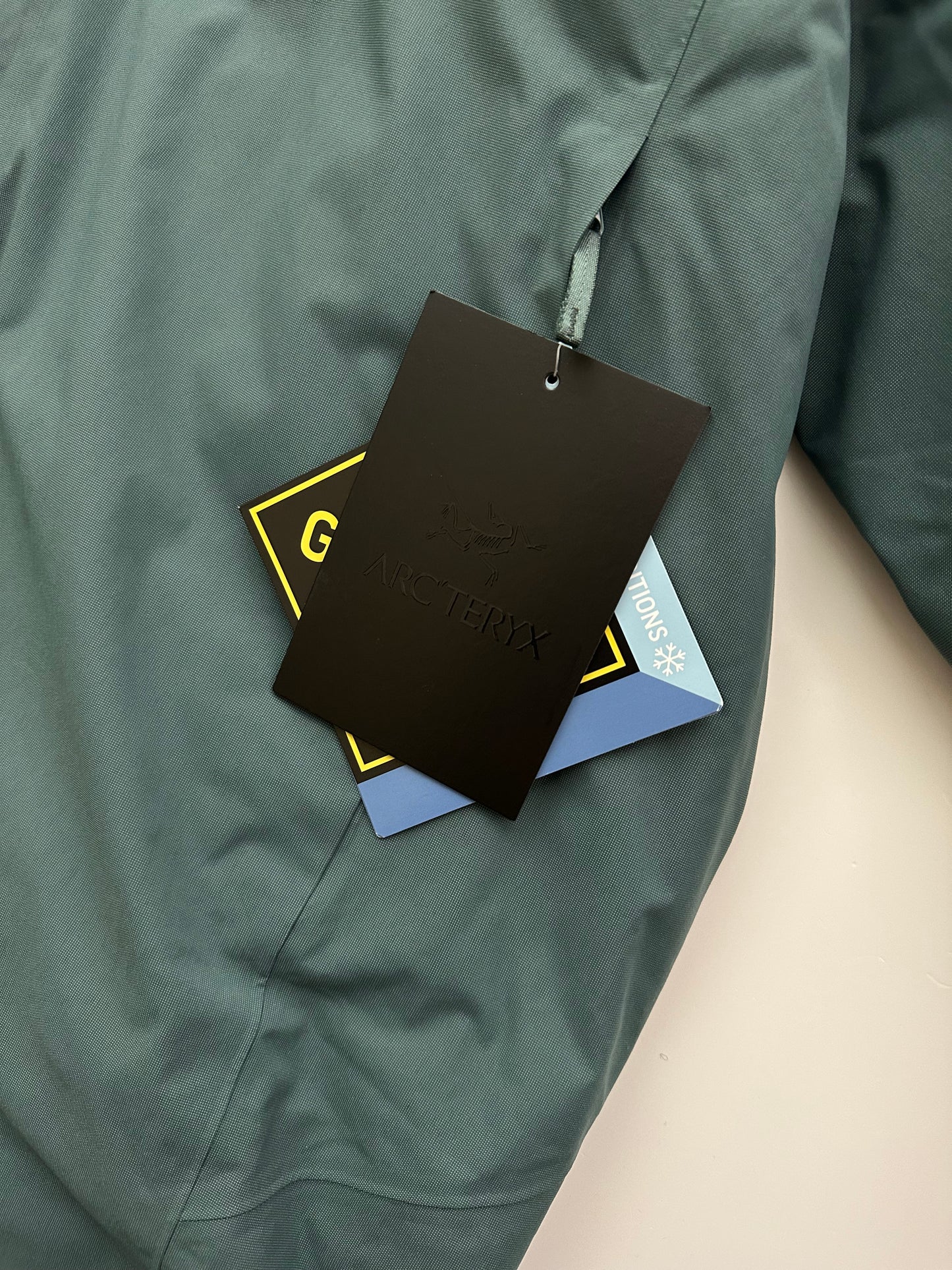 Arc’teryx Therme Parka Boxcar Green Men’s XL Extra Large Gore-Tex