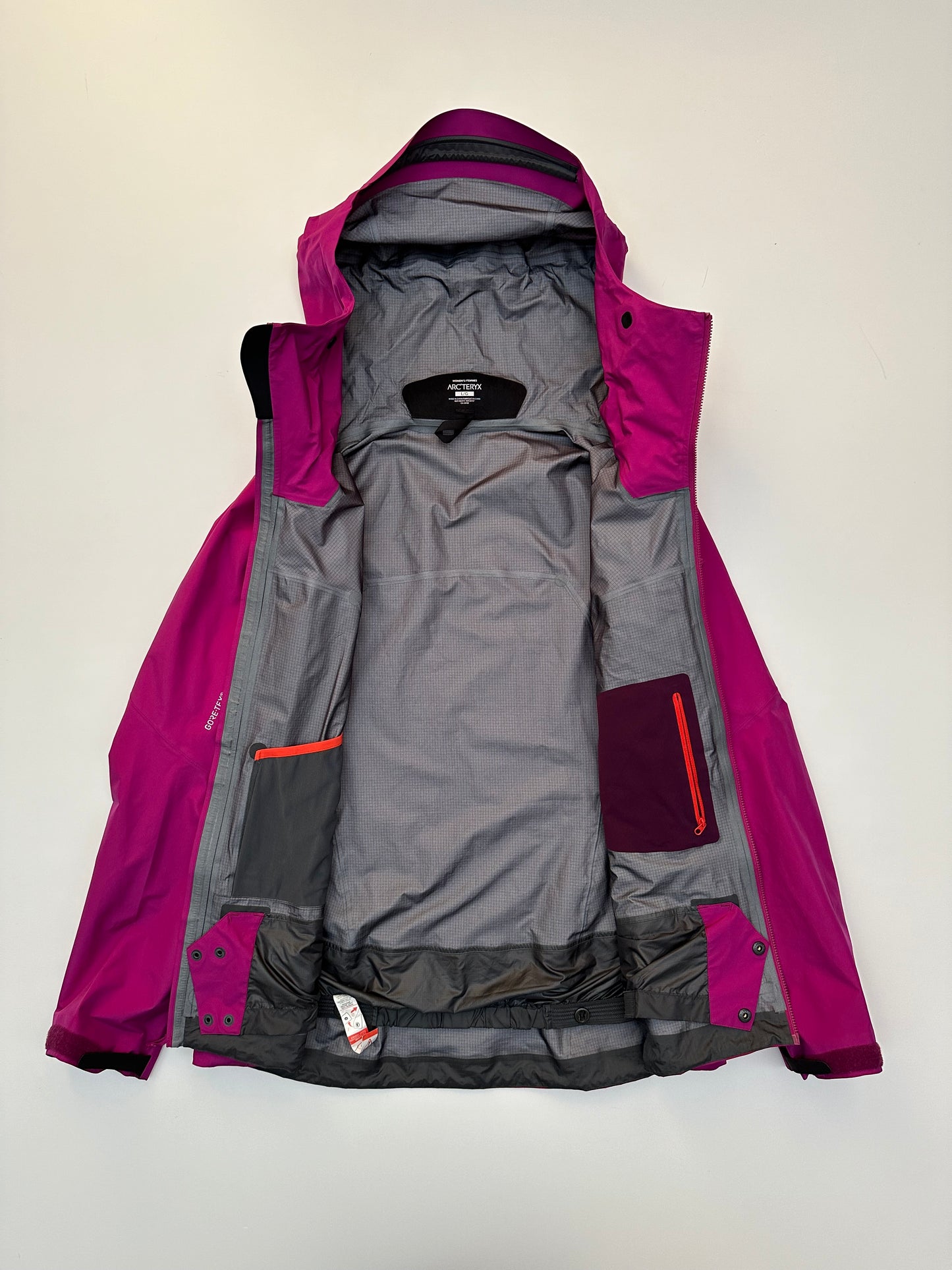 Arc’teryx Shashka Jacket Pink Women’s L Large Gore-Tex Pro RECCO