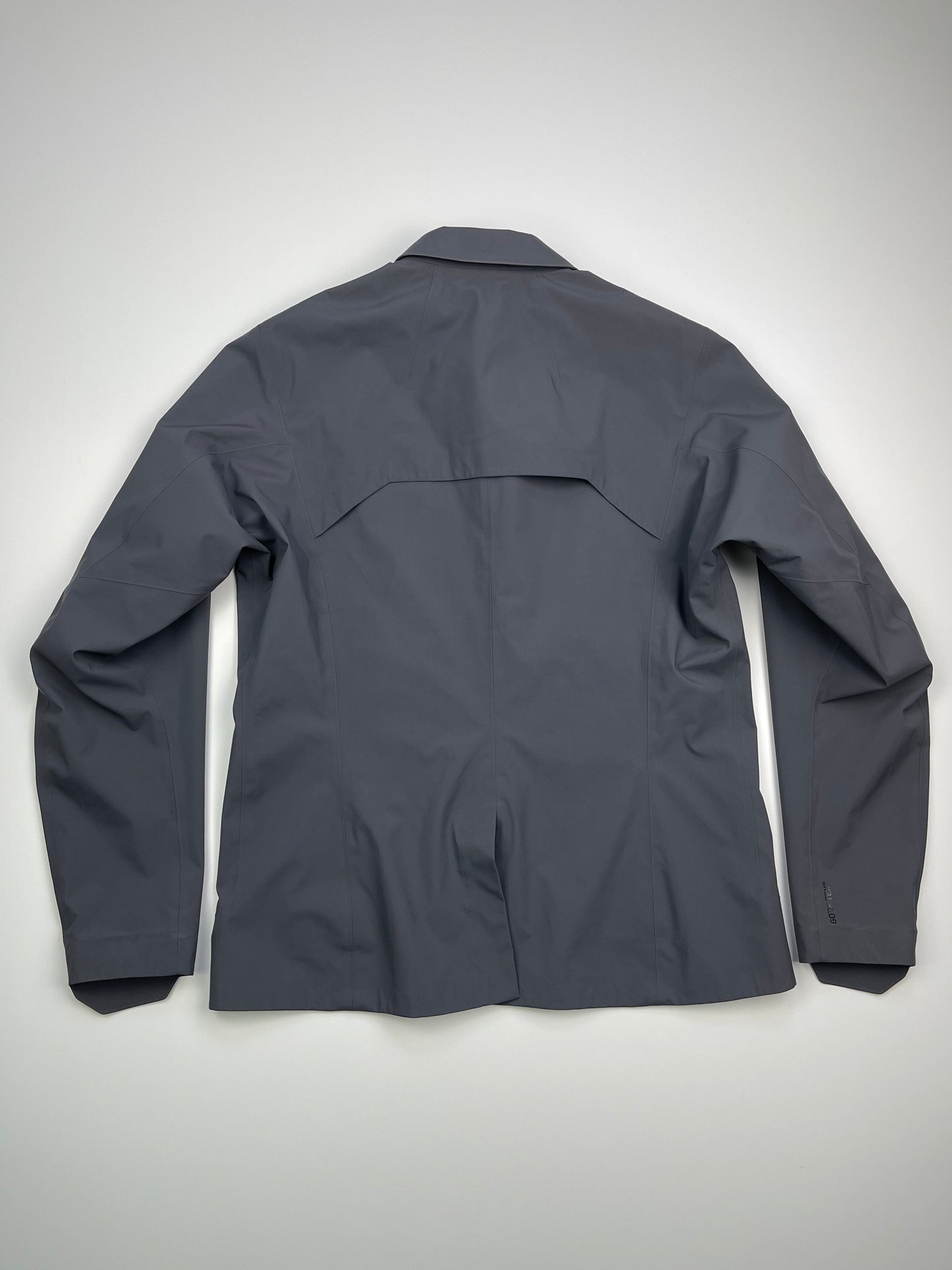 Arc’teryx A2B Blazer Grey Men’s L Large Gore-Tex