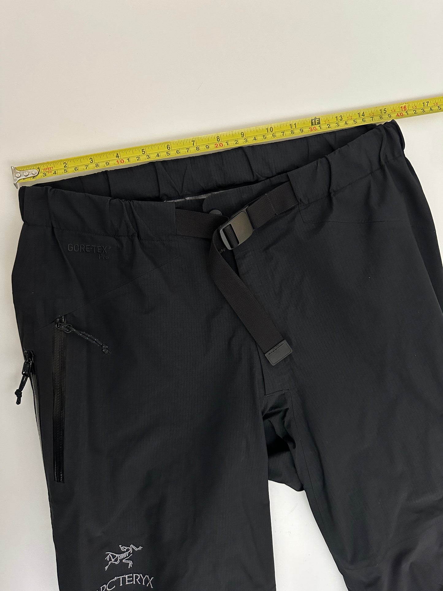 Arc'teryx Beta AR Pant Men’s SS Small Black Gore-Tex Pro