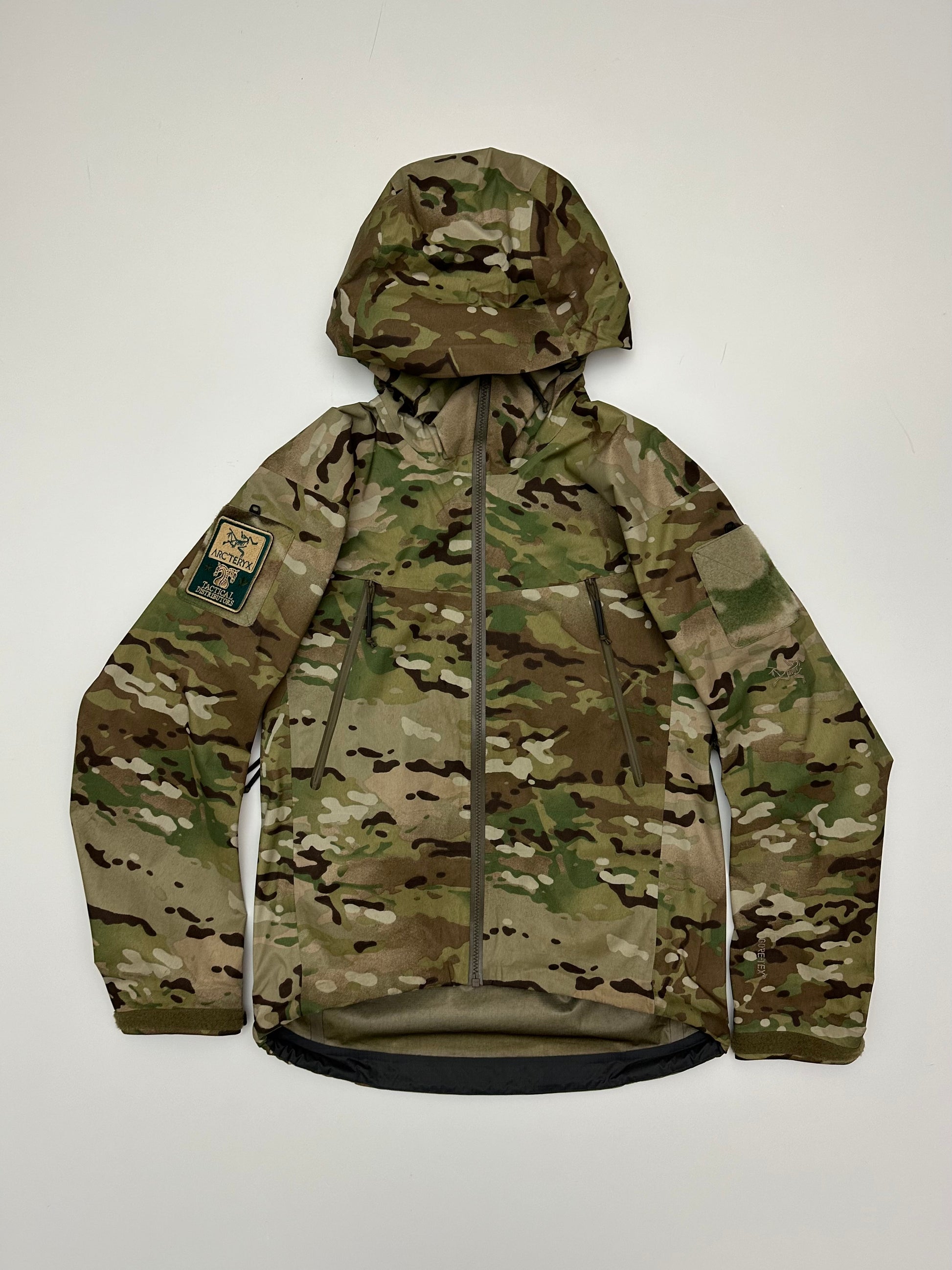 Arc'teryx LEAF Alpha Jacket LT Gen Multicam Men's XS Extra Small