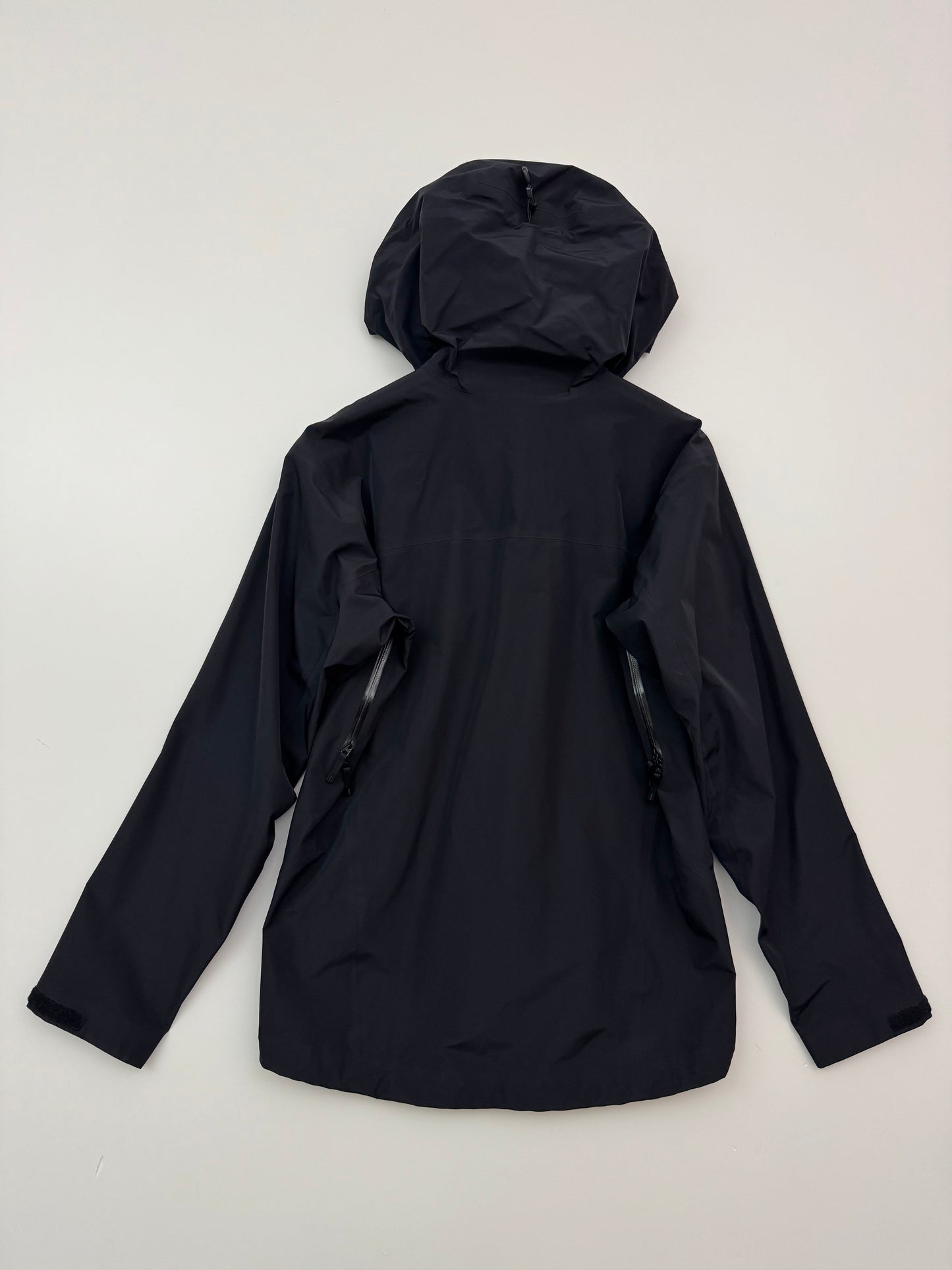 Arc’teryx Beta LT Jacket Black Men’s M Medium Gore-Tex