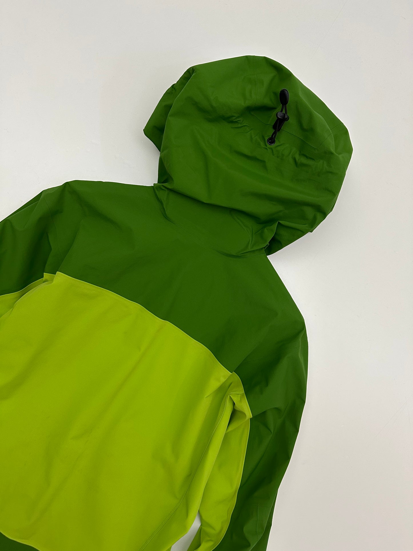 Arc’teryx Alpha Comp Hoody Mantis Green Men’s S Small Gore-Tex Hybrid
