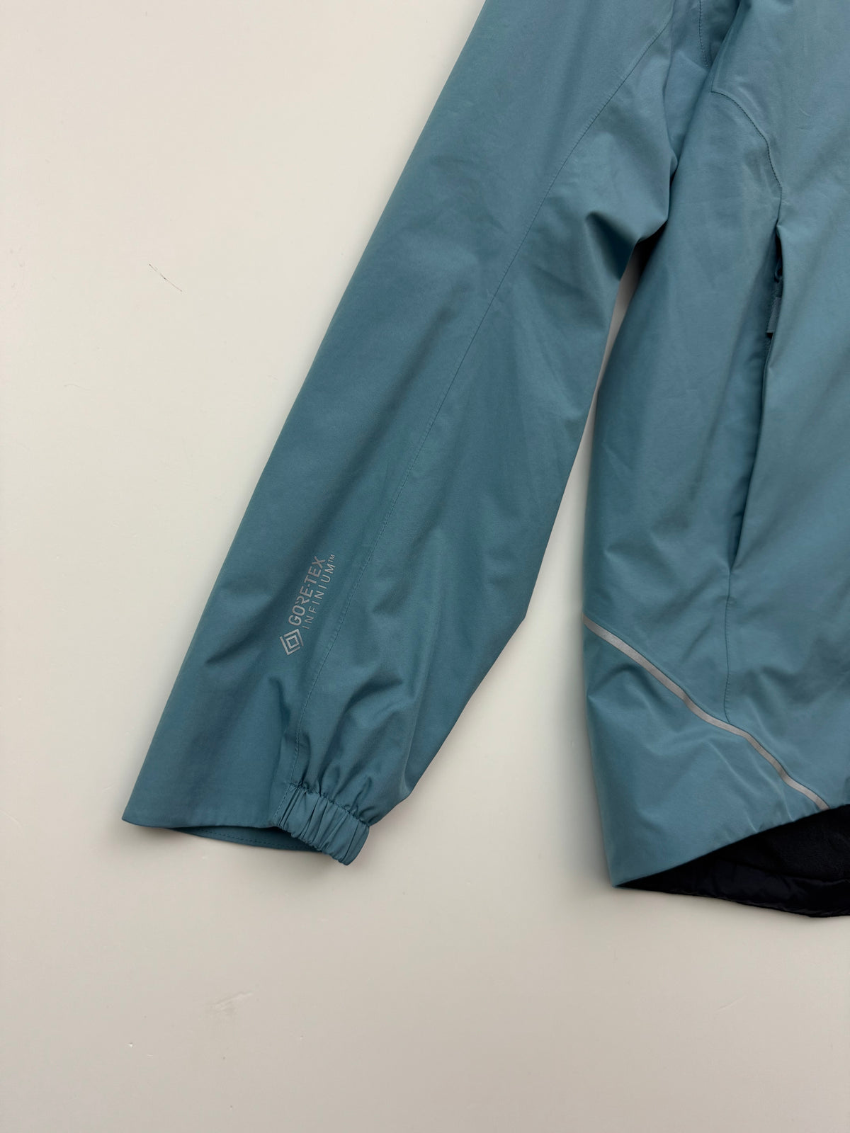 Arc'teryx Solano Hoody Solace Blue Men's L Large Gore-Tex Infinium