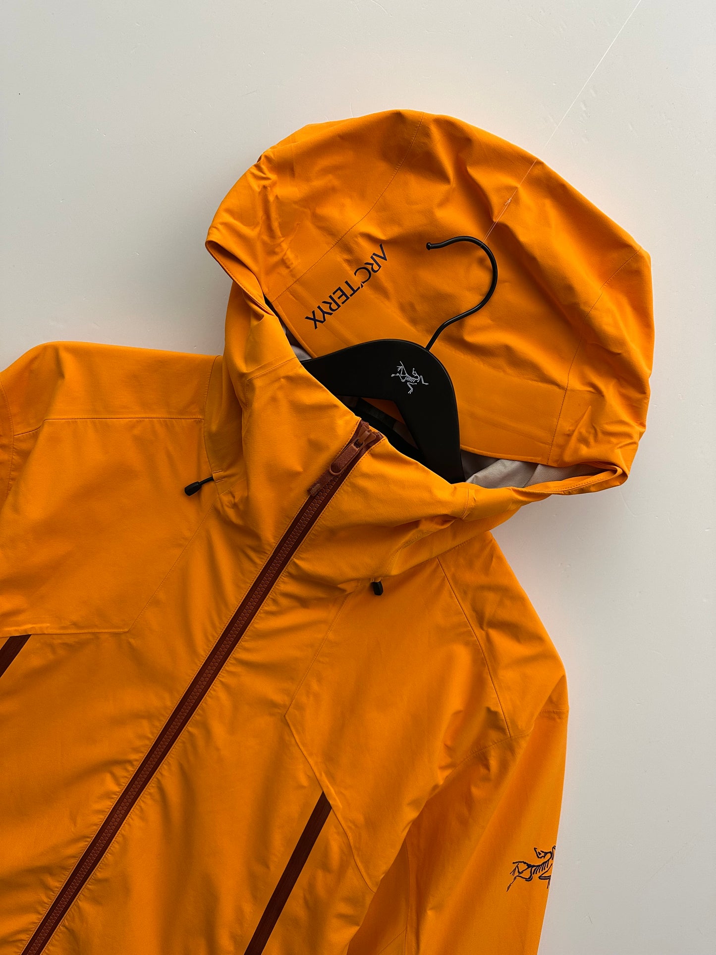 Arc’teryx Lithic Comp Jacket Orange Men's M Medium Gore-Tex RECCO